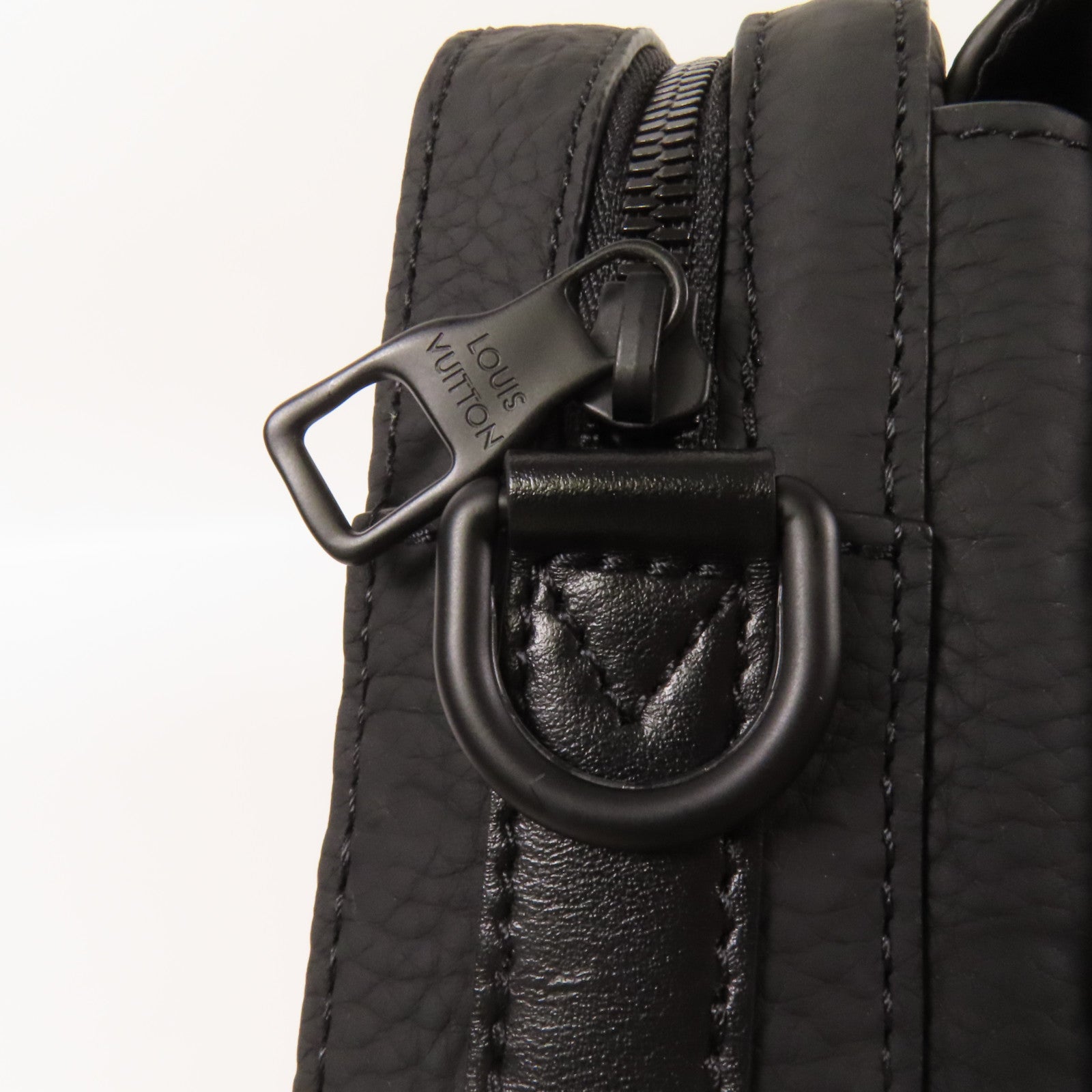 LOUIS VUITTON Monogram Taurillon Steamer Messenger肩背袋