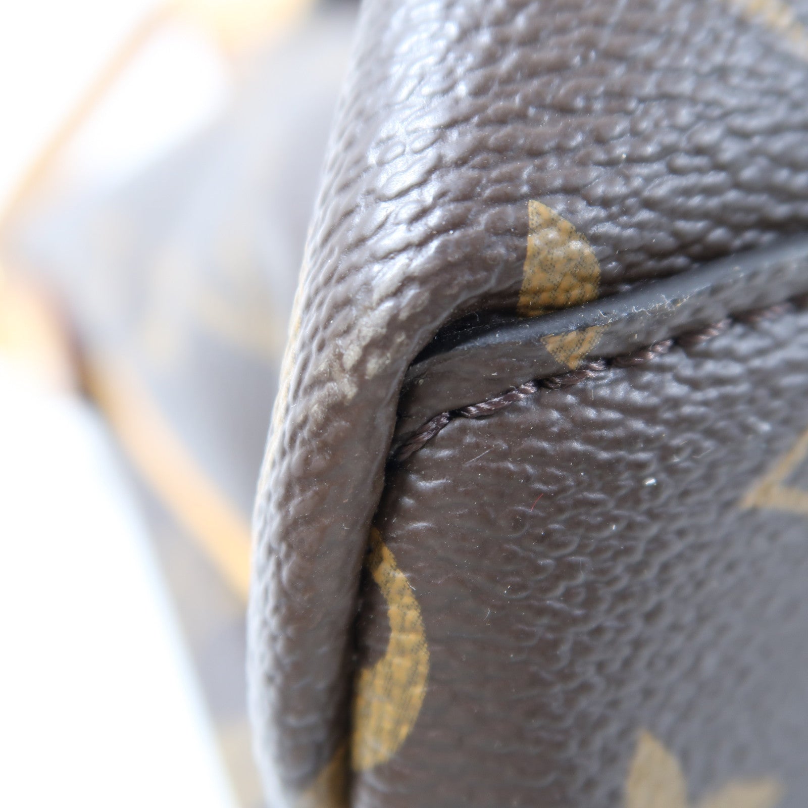 LOUIS VUITTON 【激減優惠】Monogram Boétie金扣手挽肩背兩用袋啡色