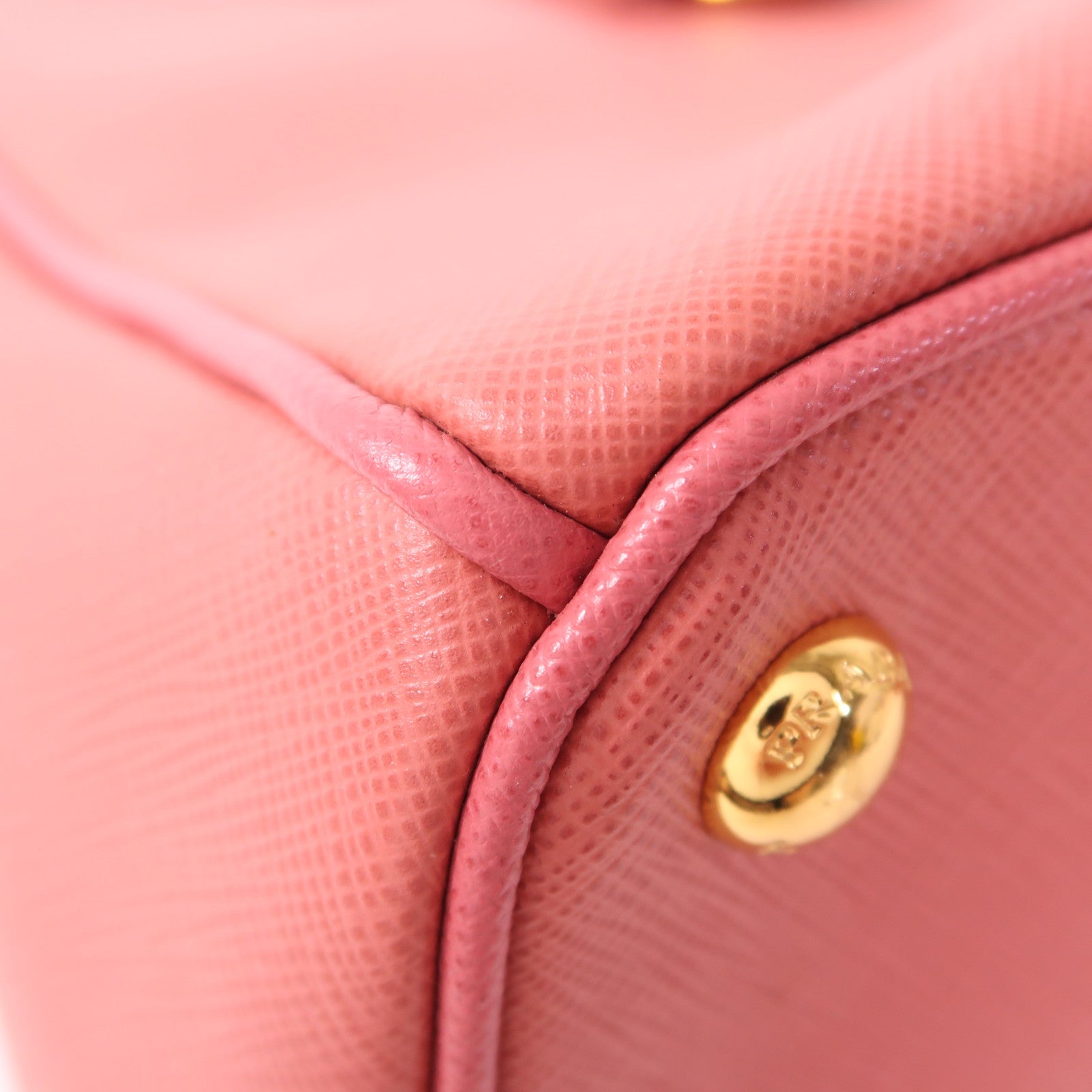 PRADA 牛皮皮革2 Way Shoulder金扣手挽肩背兩用袋