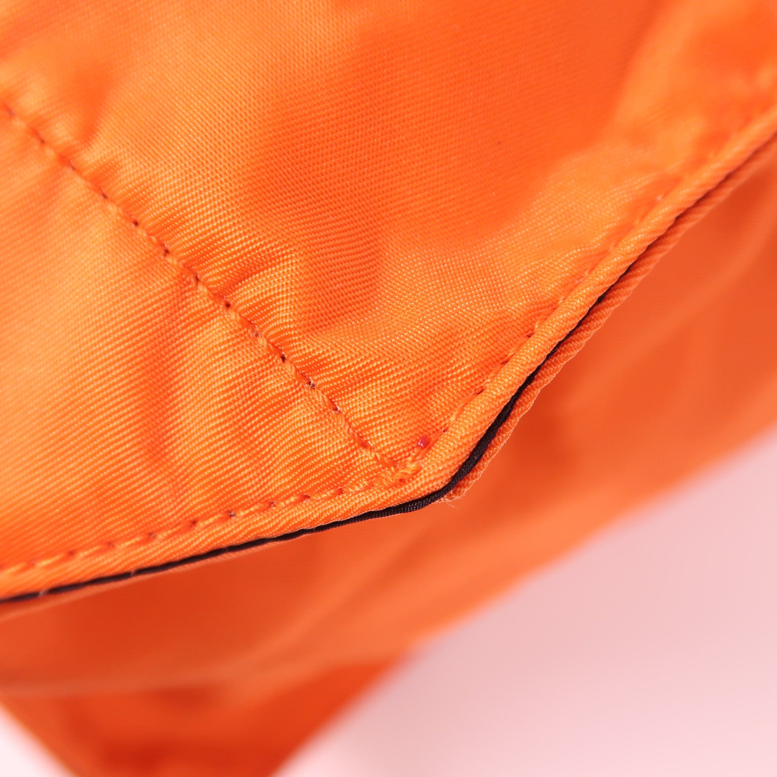 PRADA 尼龍2 Way Shoulder銀扣手挽肩背兩用袋