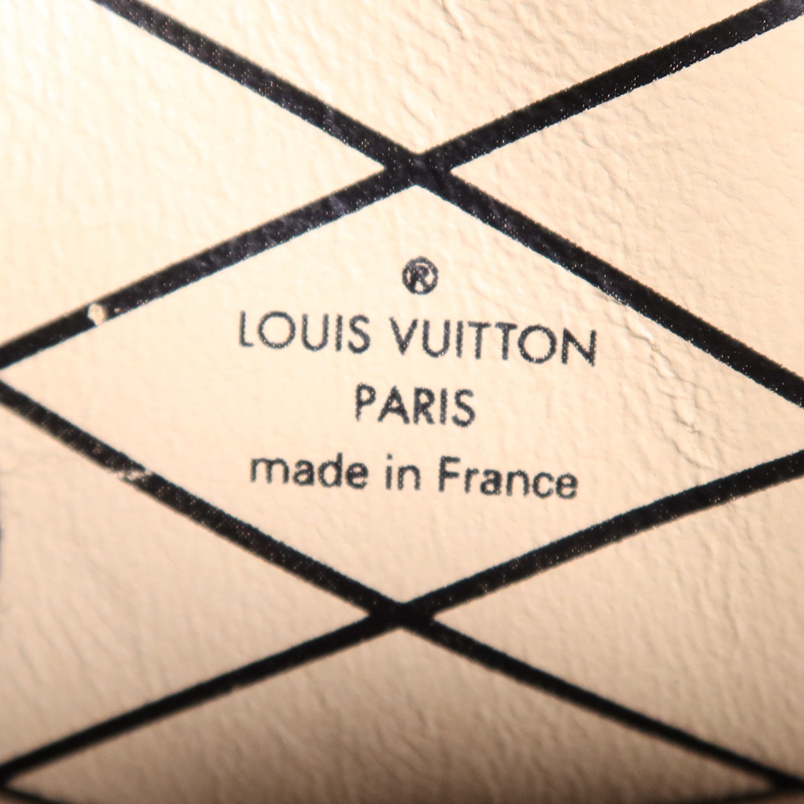 LOUIS VUITTON Monogram Reverse Trunk Clutch金扣肩背袋棕色