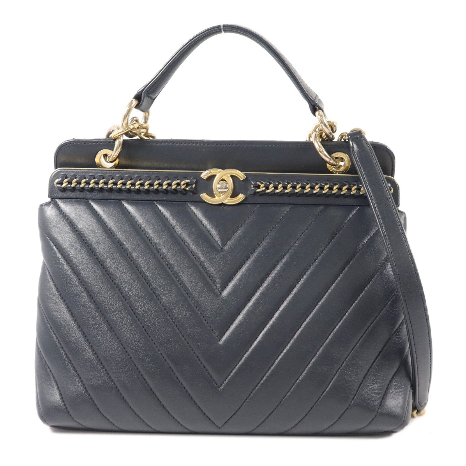 CHANEL 牛皮皮革Chevron V Stitch鏈帶手挽肩背兩用袋