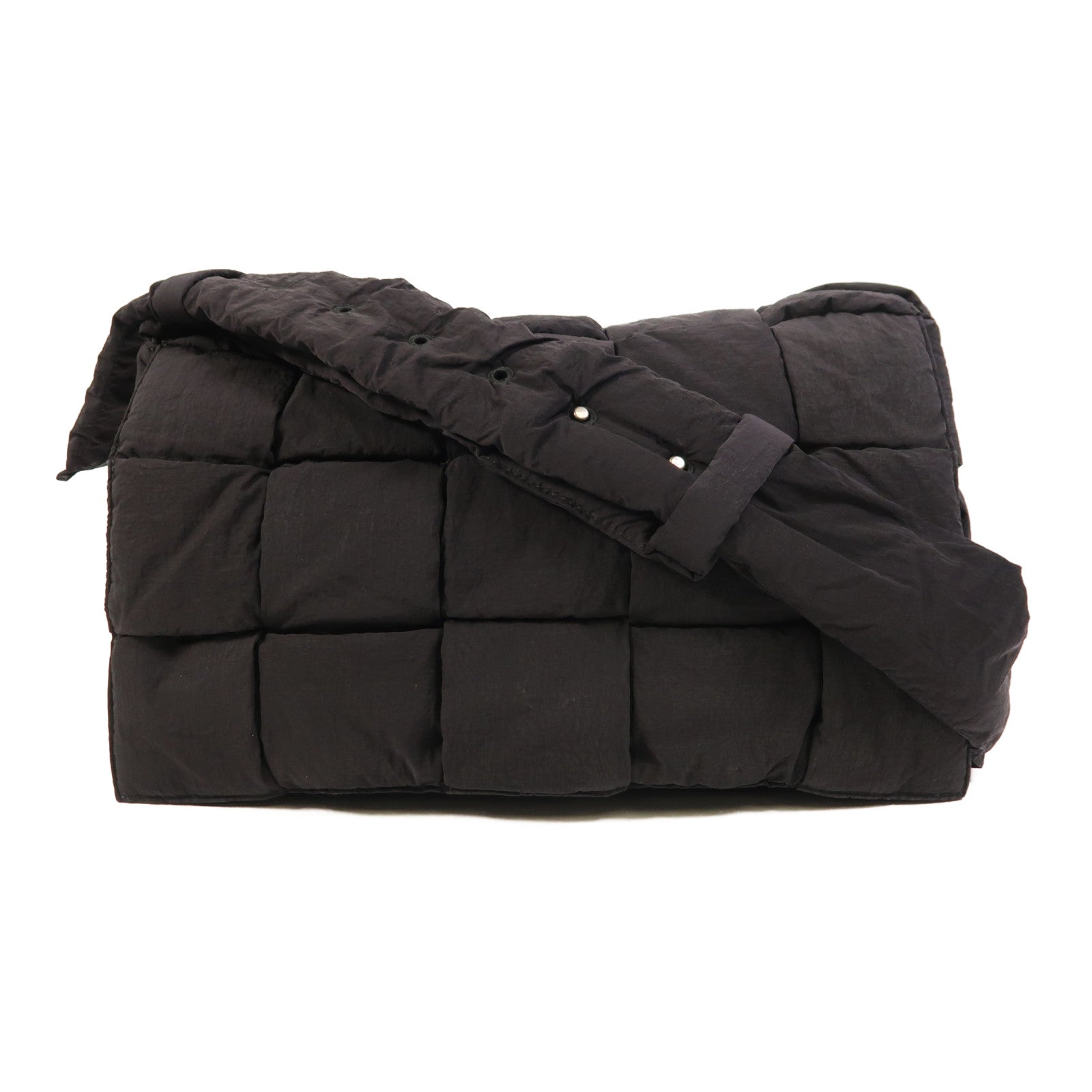 BOTTEGA VENETA 尼龍Padded Tech Cassette銀扣肩背袋