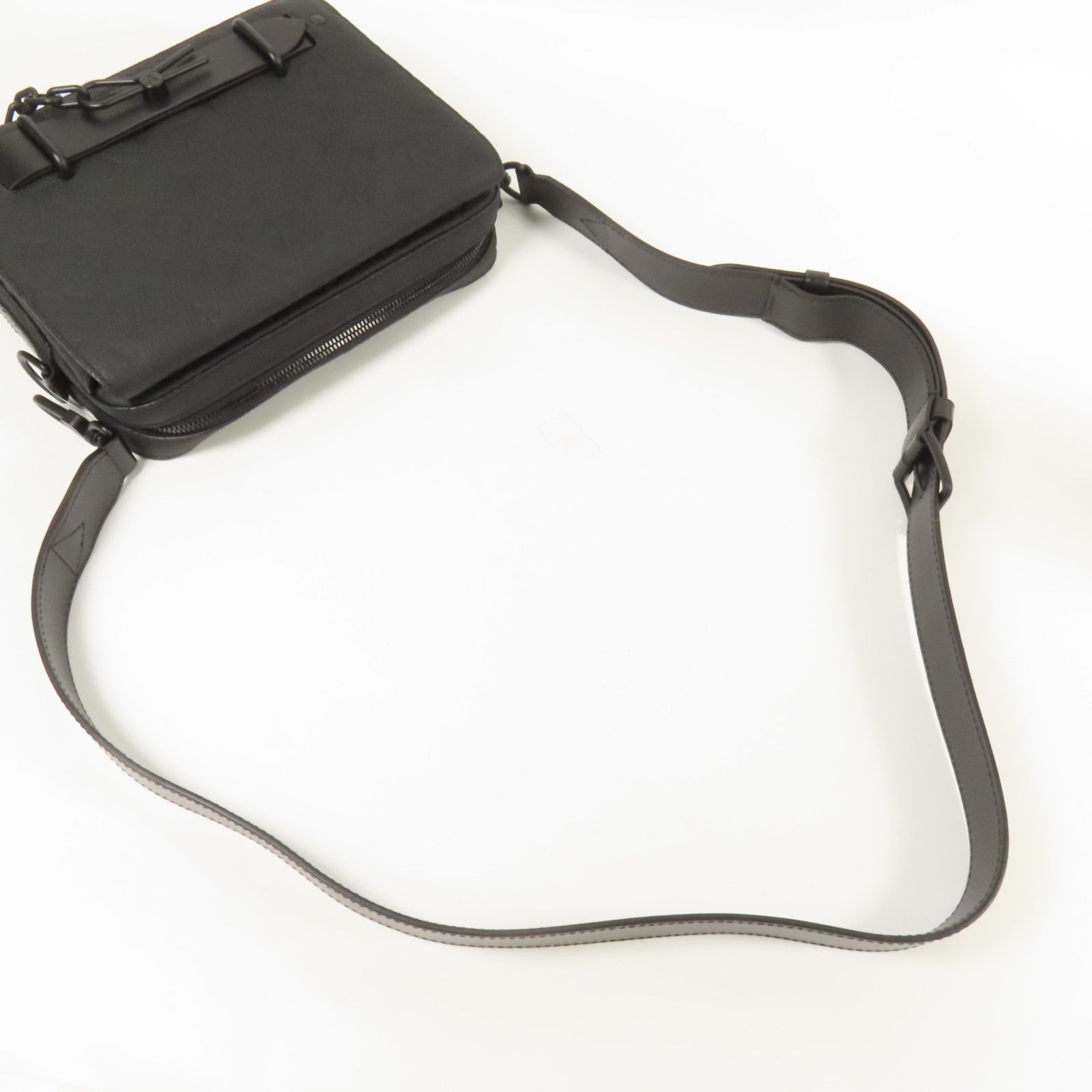 LOUIS VUITTON Monogram Taurillon Steamer Messenger肩背袋