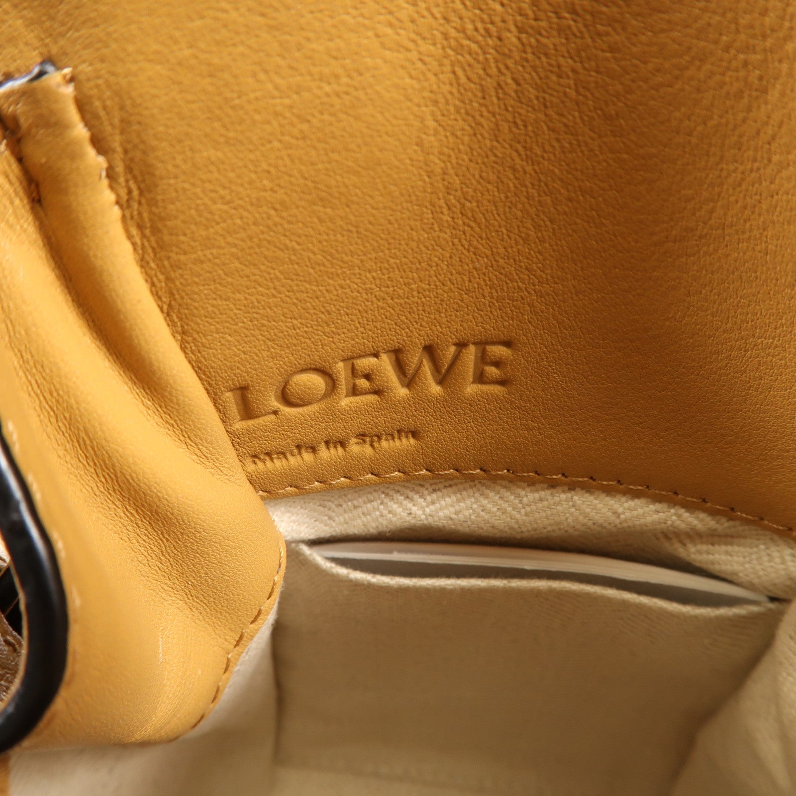 LOEWE 牛皮皮革Hammock Mini手挽肩背兩用袋