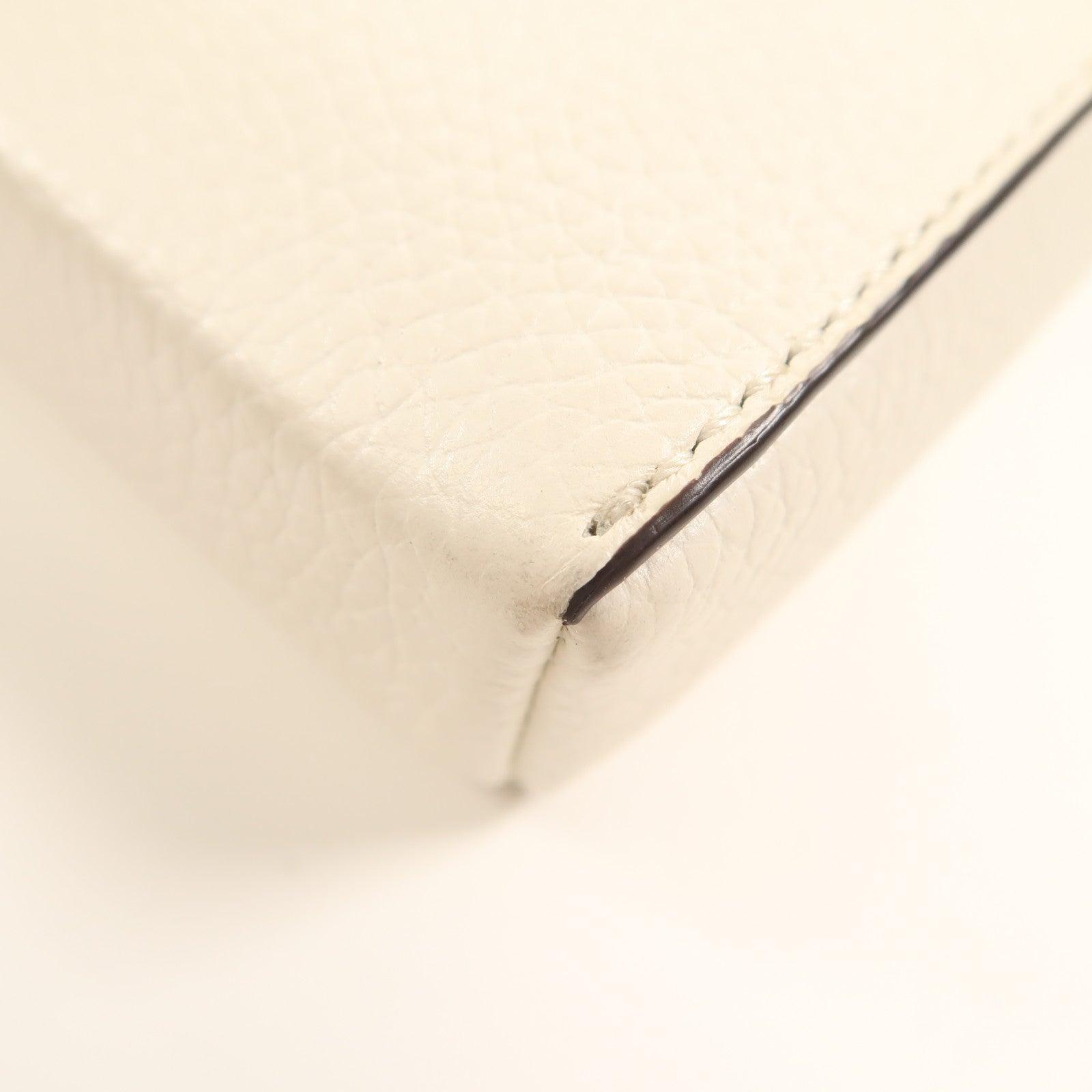 Michael Kors 牛皮皮革Jet Set Phone bag銀扣手挽肩背兩用袋白色