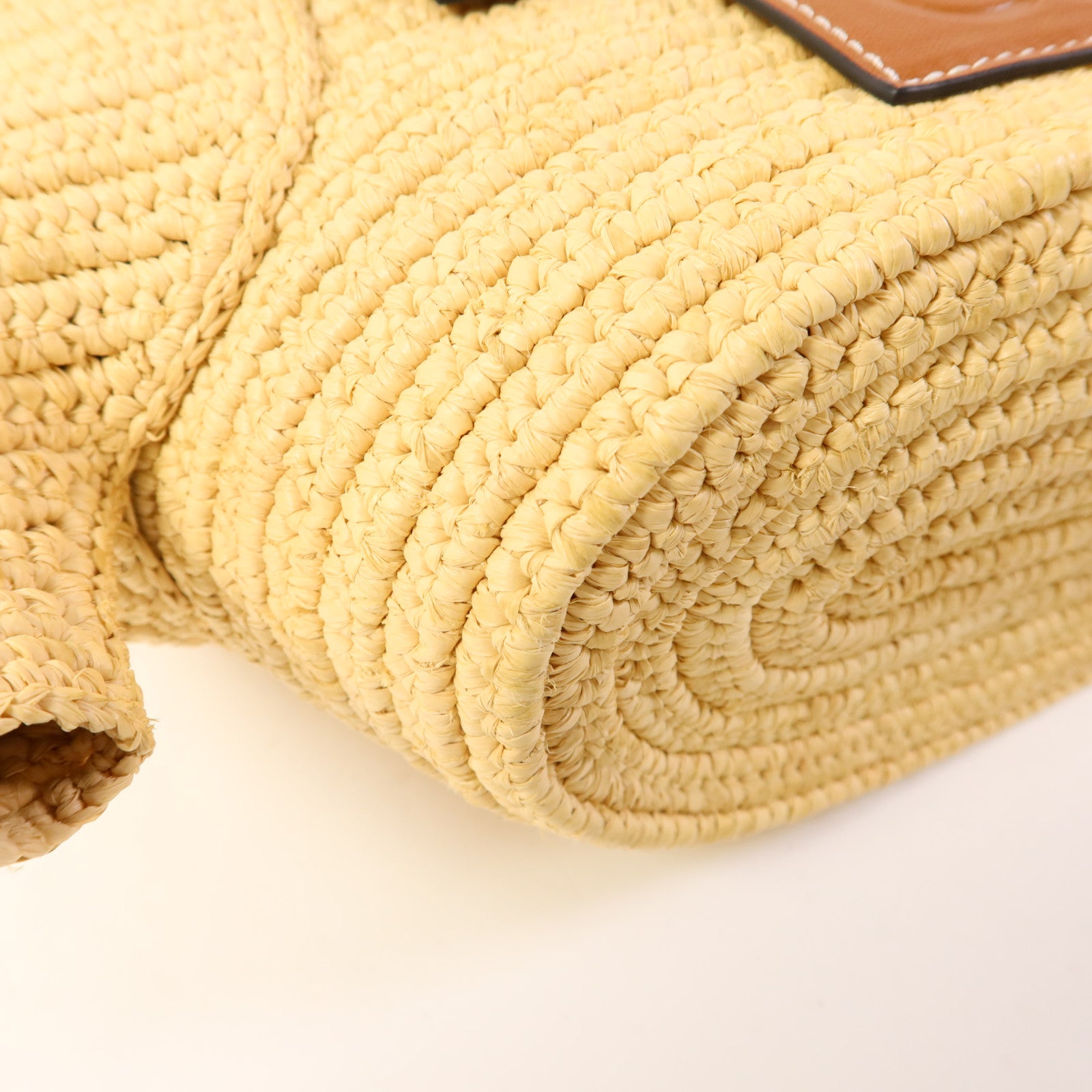 LOEWE 酒椰/牛皮皮革Small Elephant Basket Bag銀扣肩背袋/手挽袋