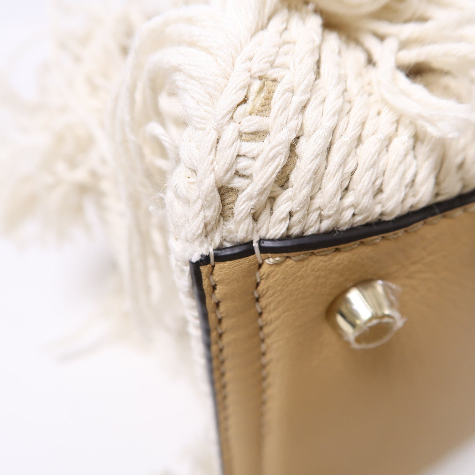 Chloe 【激減優惠】皮革/棉質/聚酯纖維Edith Fringe金扣Edith Fringe白色/啡色