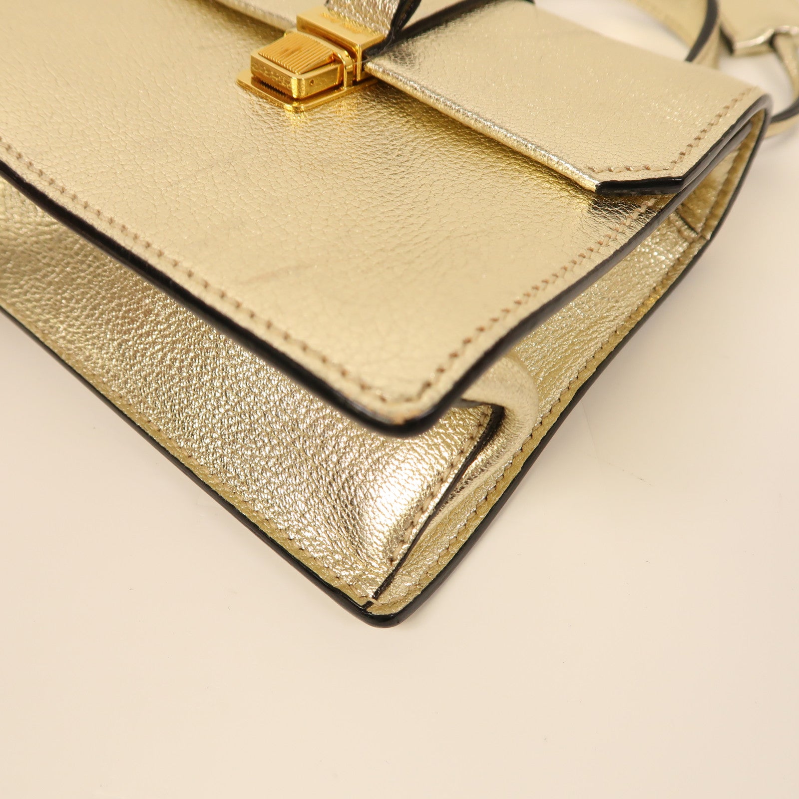 Miu Miu 牛皮皮革Shoulder Bag金扣手挽肩背兩用袋金色