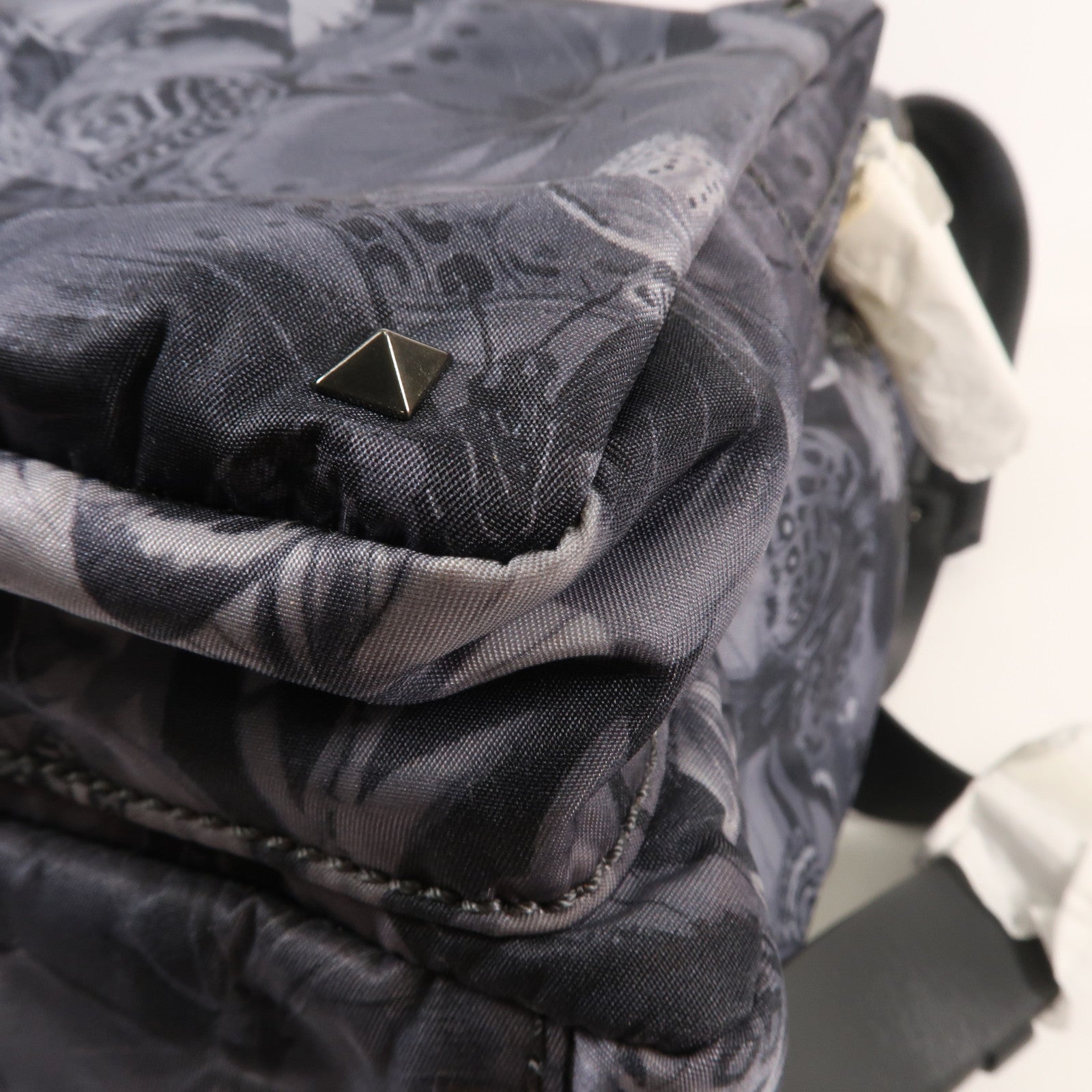 Valentino 帆布Rucksack銀扣背包