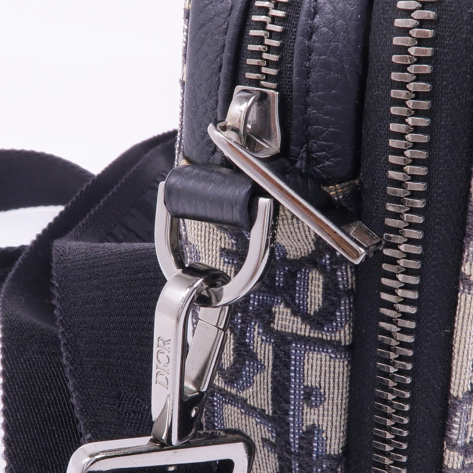 Dior 帆布Shoulder Bag銀扣肩背袋