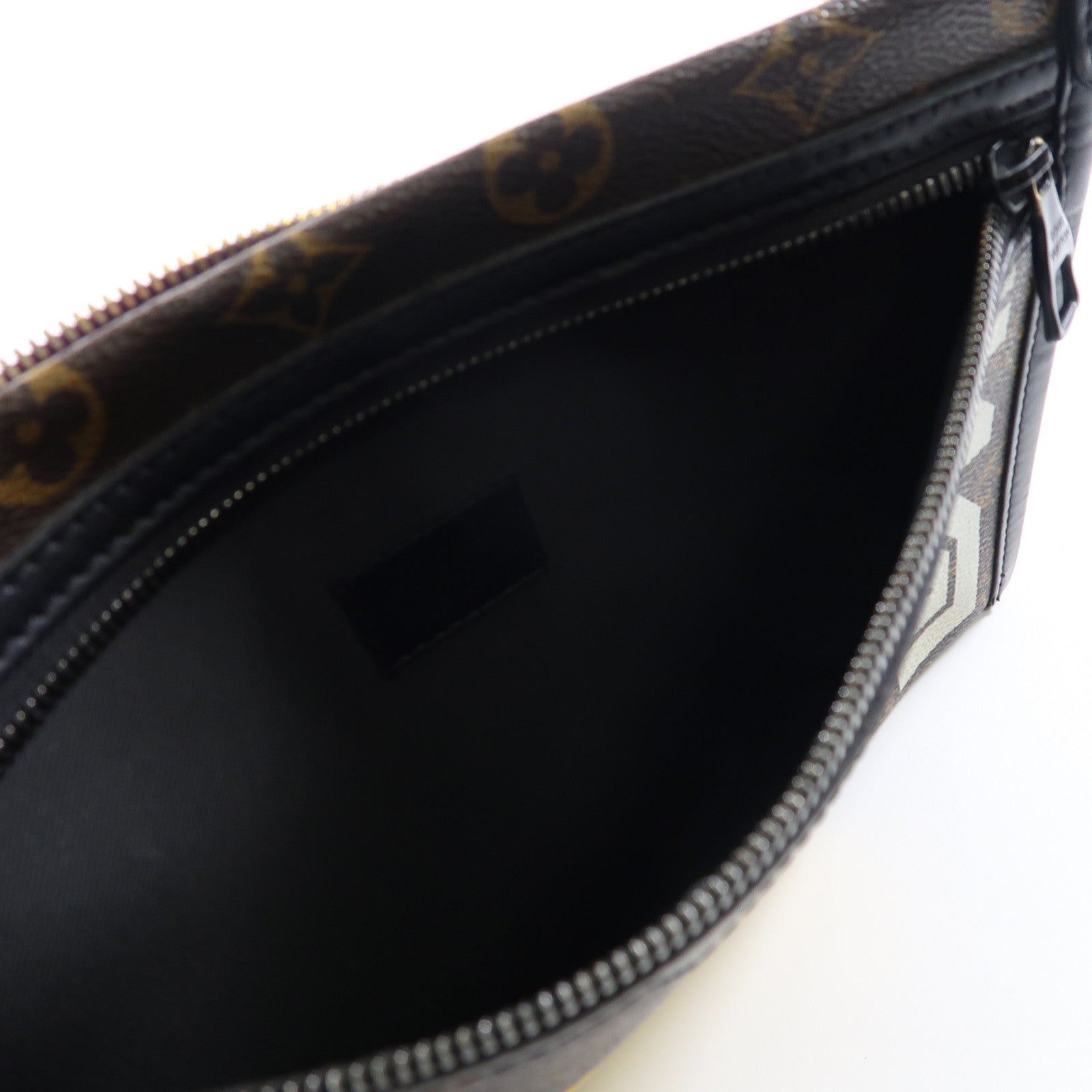 LOUIS VUITTON 【激減優惠】Monogram D.Flat Shoulder金扣鏈帶肩背袋啡色/紫色