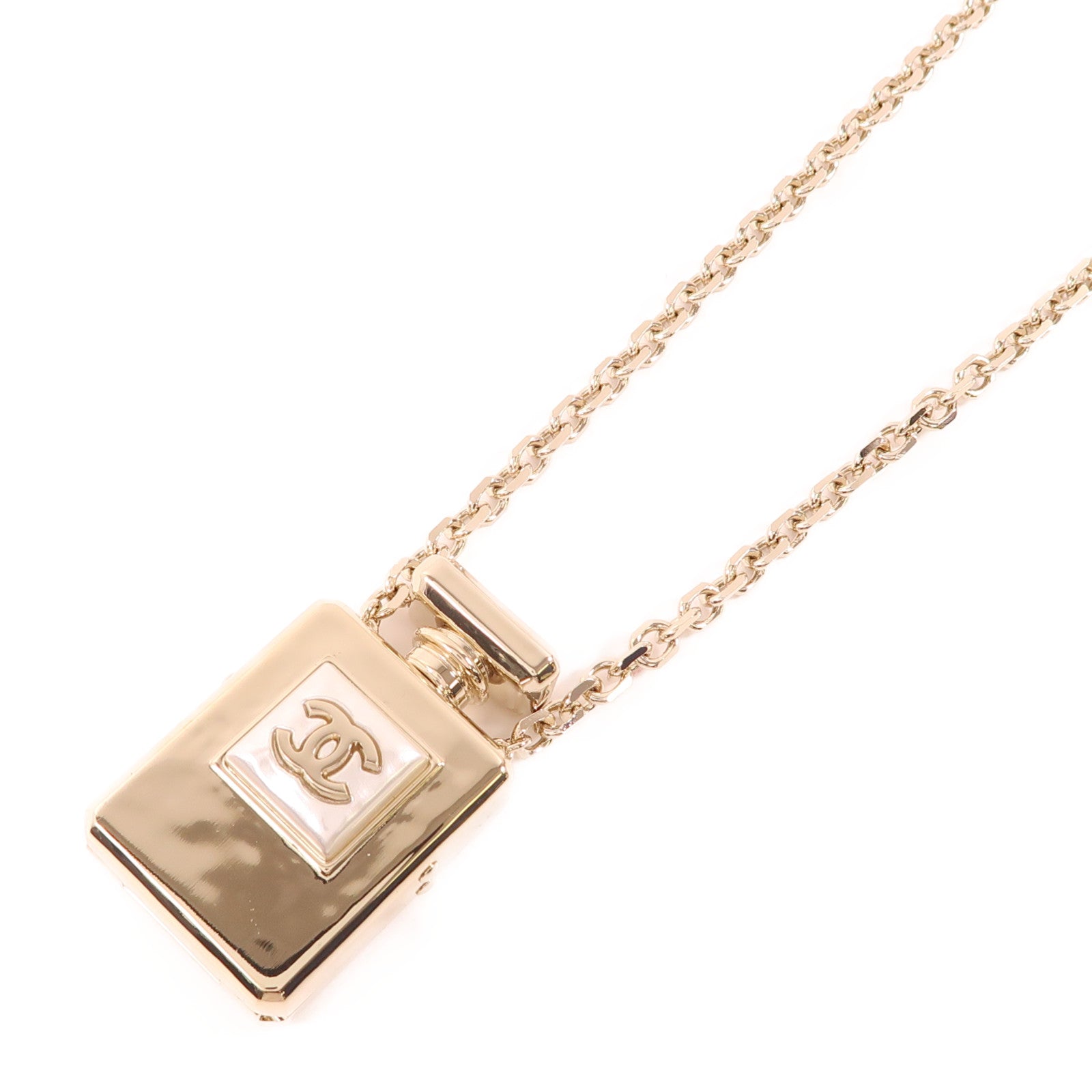CHANEL CC Necklace Metal Gold