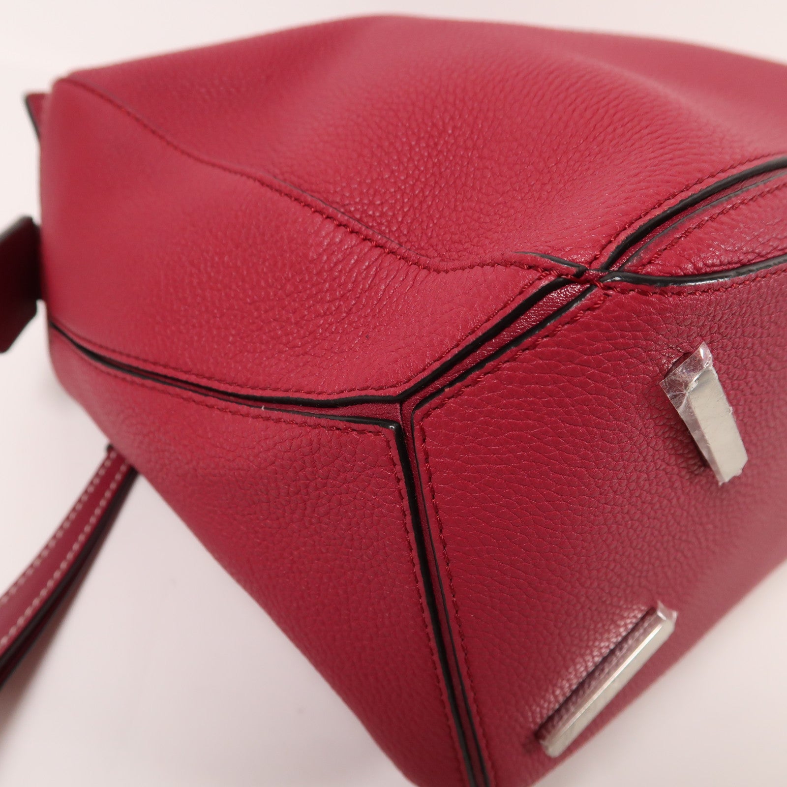 LOEWE 牛皮皮革Puzzle Large銀扣手挽肩背兩用袋