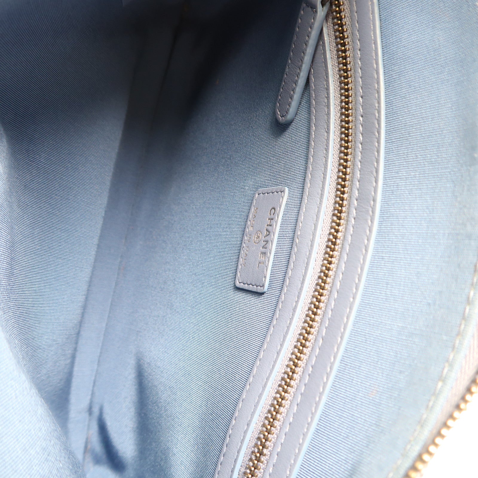 CHANEL 牛仔布Clutch銀扣手拿包