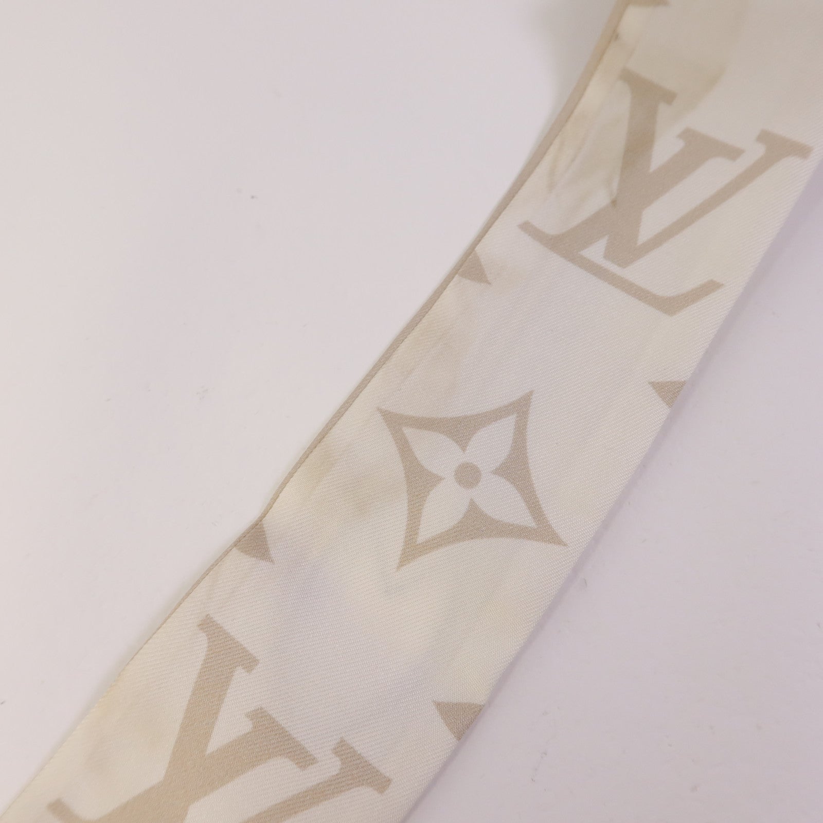LOUIS VUITTON 絲質Ultimate Monogram Bandeau絲巾