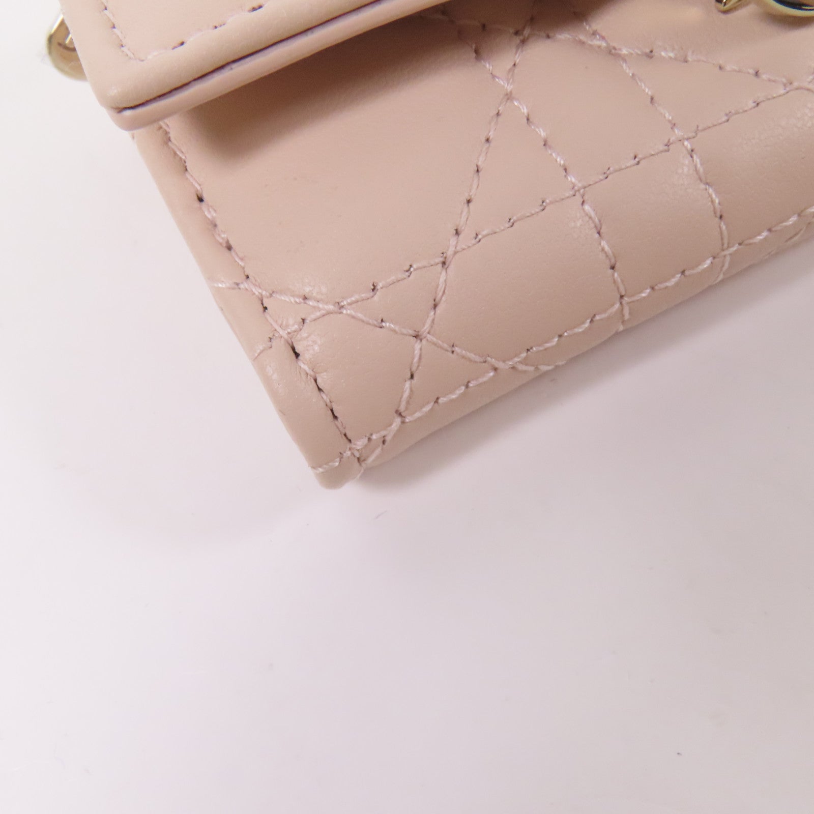 Dior 羊革皮革Caro Dahlia金扣卡片套