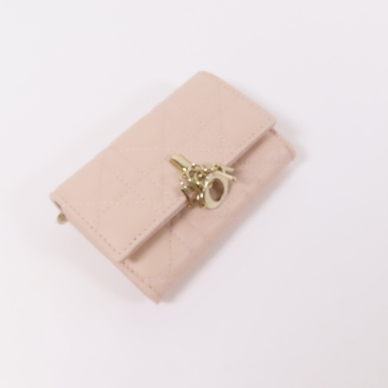 Dior 羊革皮革Caro Dahlia金扣卡片套