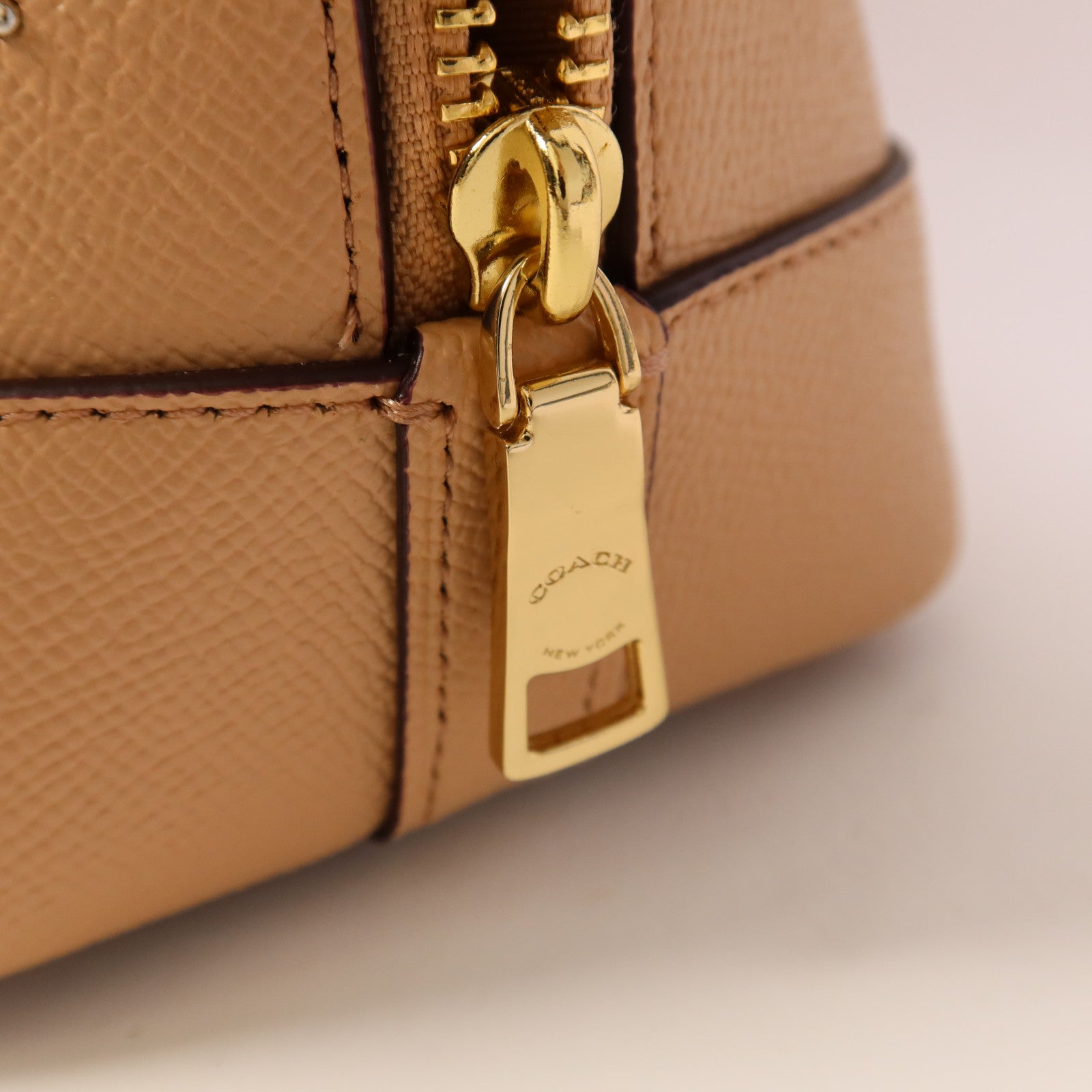 COACH 牛皮皮革2 Way Shoulder Bag金扣手挽肩背兩用袋