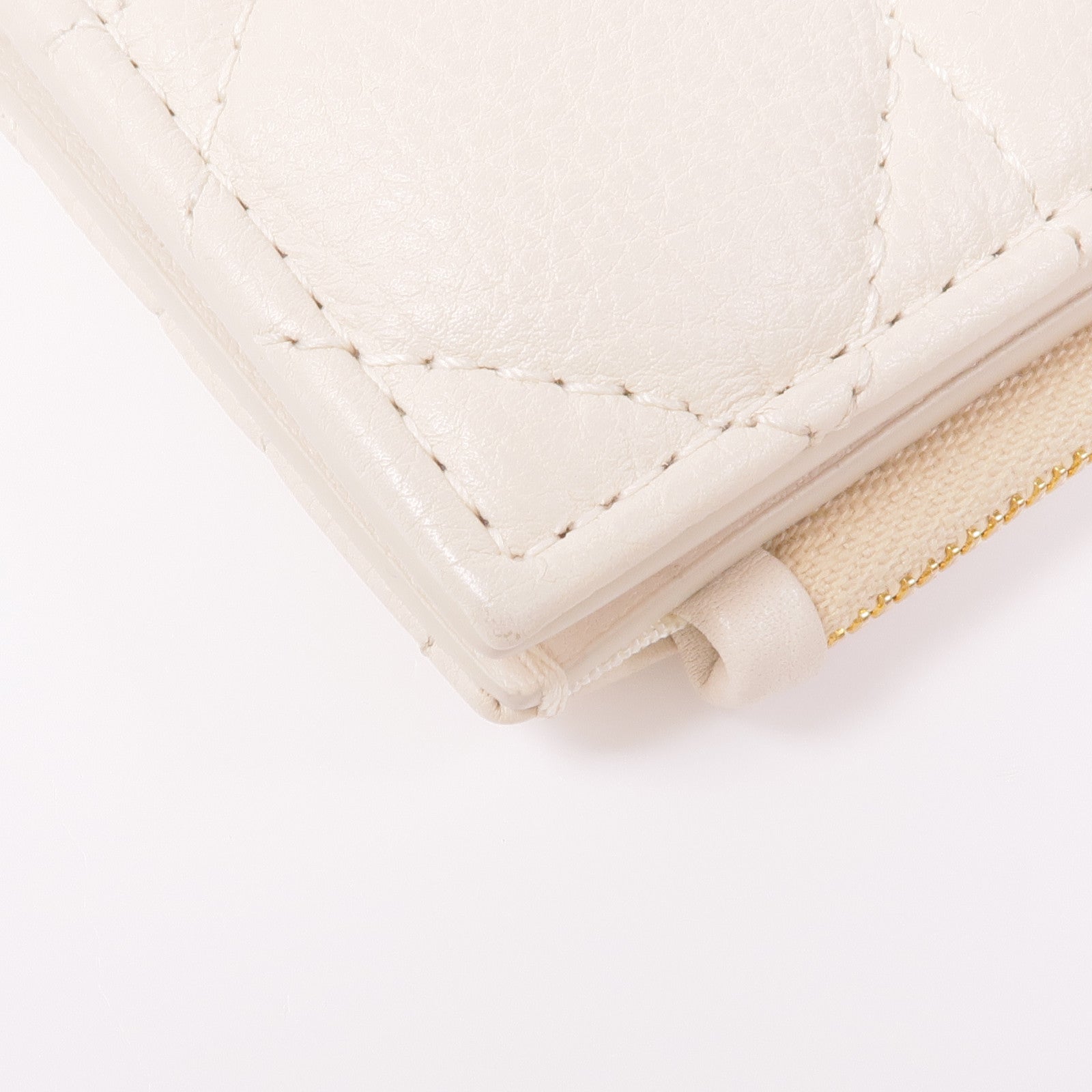 Dior CD Women Slg Medium Wallet S5173UWHC Calfskin Leather Beige