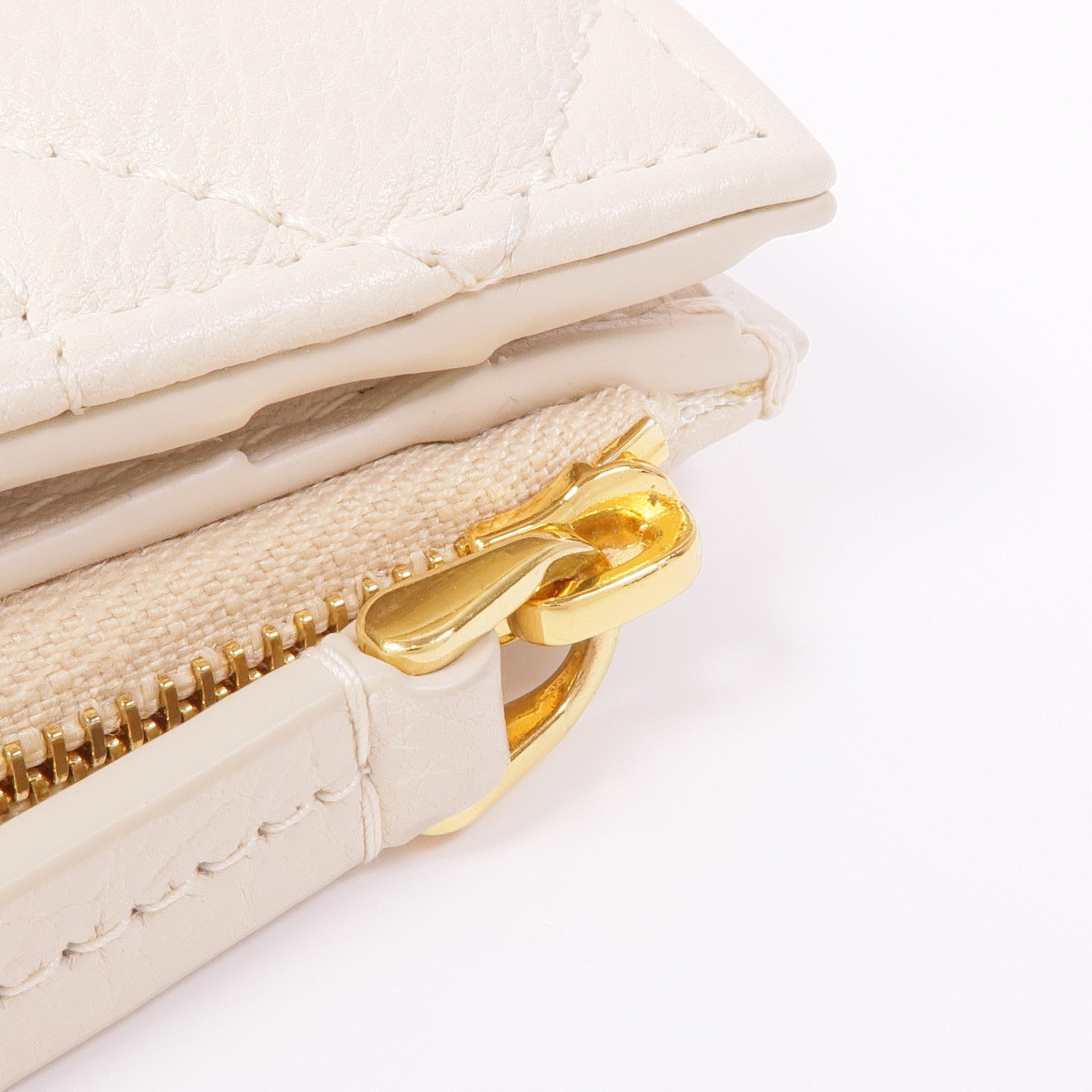 Dior CD Women Slg Medium Wallet S5173UWHC Calfskin Leather Beige