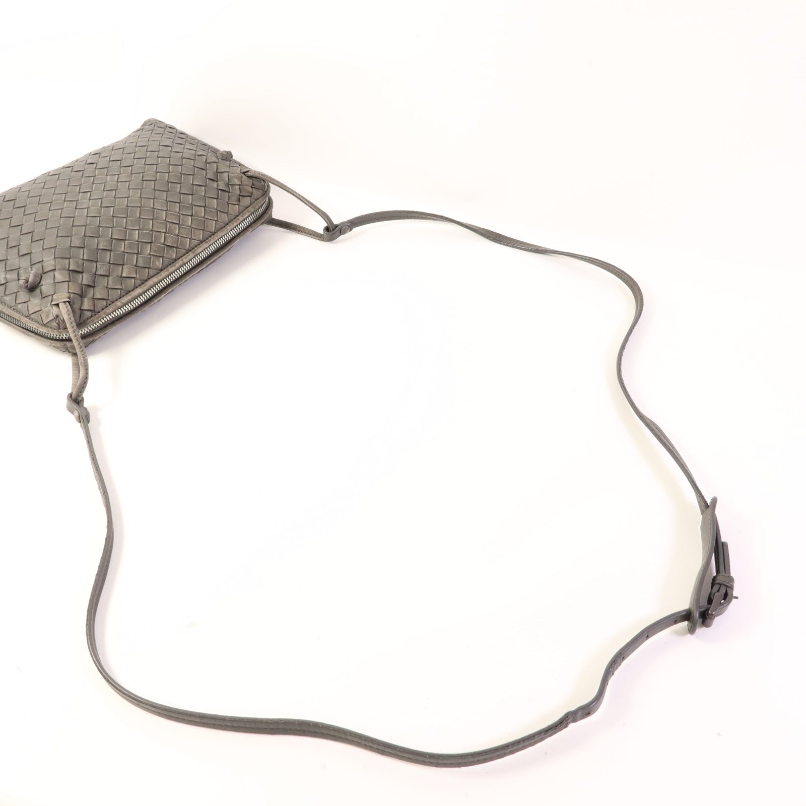 BOTTEGA VENETA 羊皮皮革Shoulder Bag銀扣肩背袋