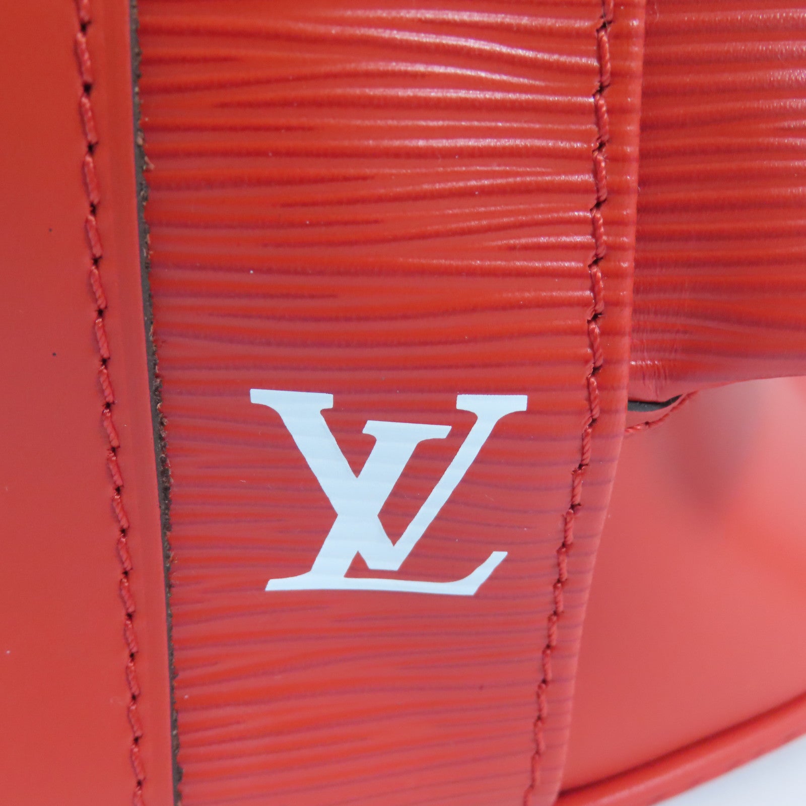 LOUIS VUITTON Epi Supreme Christopher Backpack銀扣背包