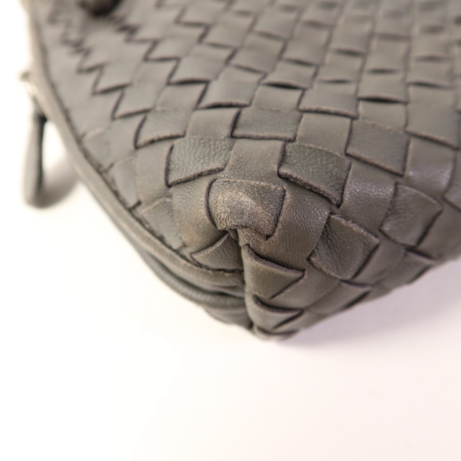 BOTTEGA VENETA 羊皮皮革Shoulder Bag銀扣肩背袋