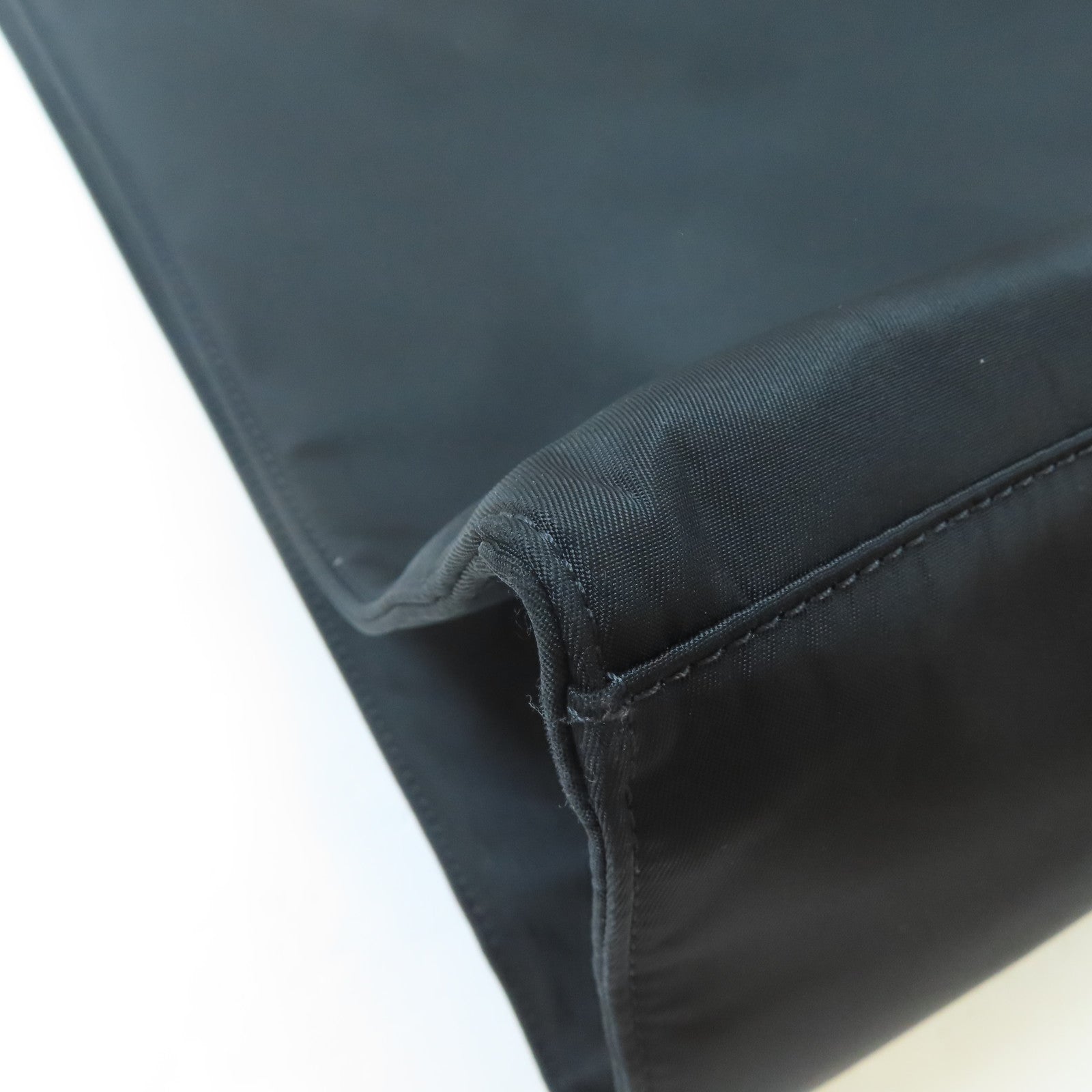 Valentino 【激減優惠】尼龍Hand Bag手挽袋黑色