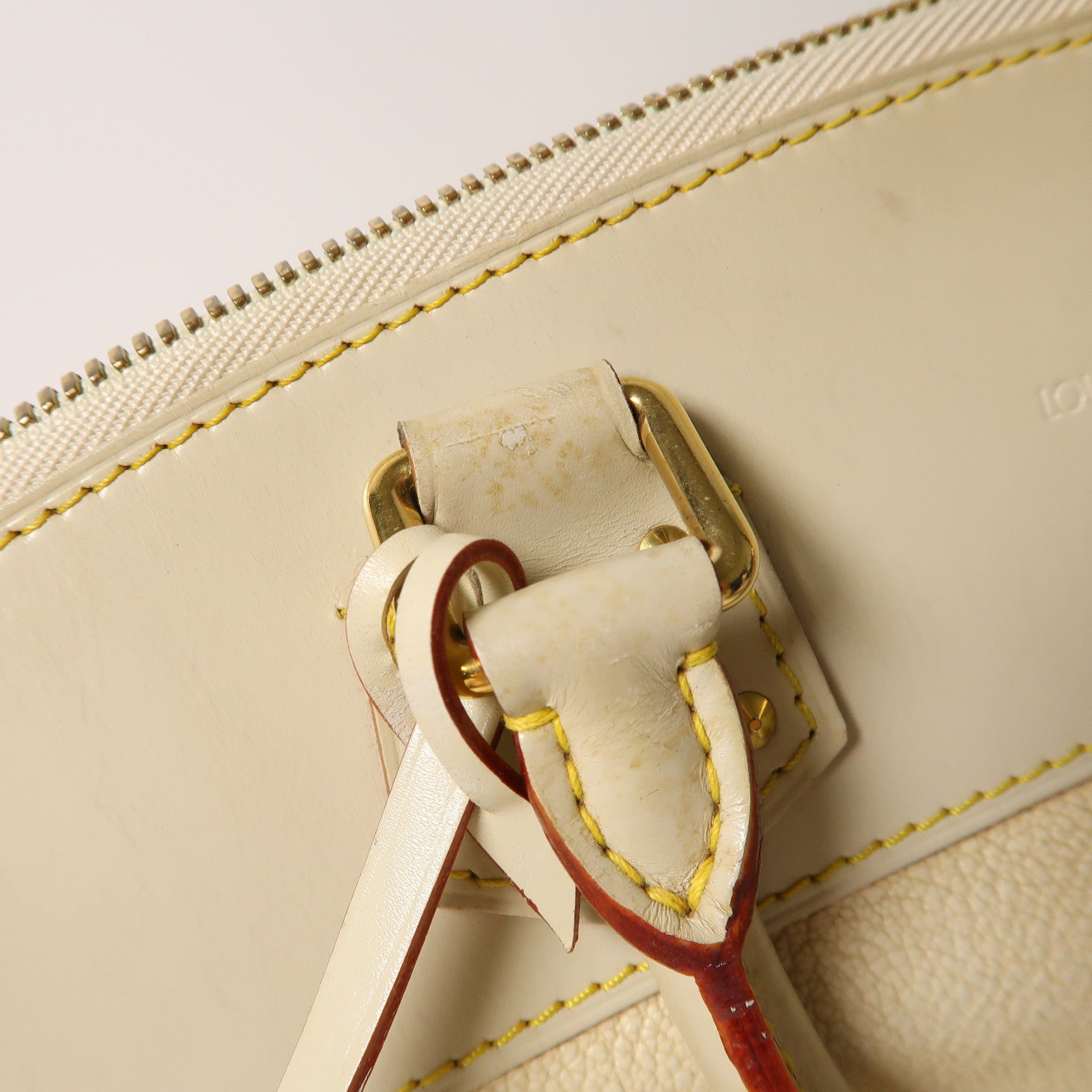 LOUIS VUITTON LV GHW Lockit PM Handbag Suhali Leather M91887 Beige