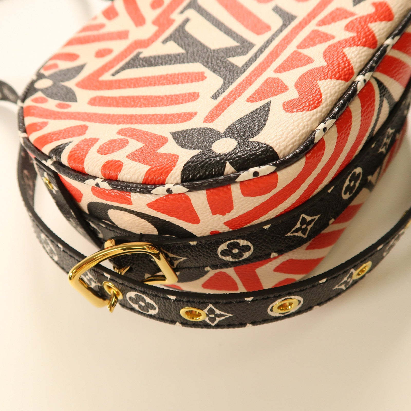 LOUIS VUITTON 【激減優惠】Crafty Boite Chapeau金扣肩背袋紅色/黑色/白色