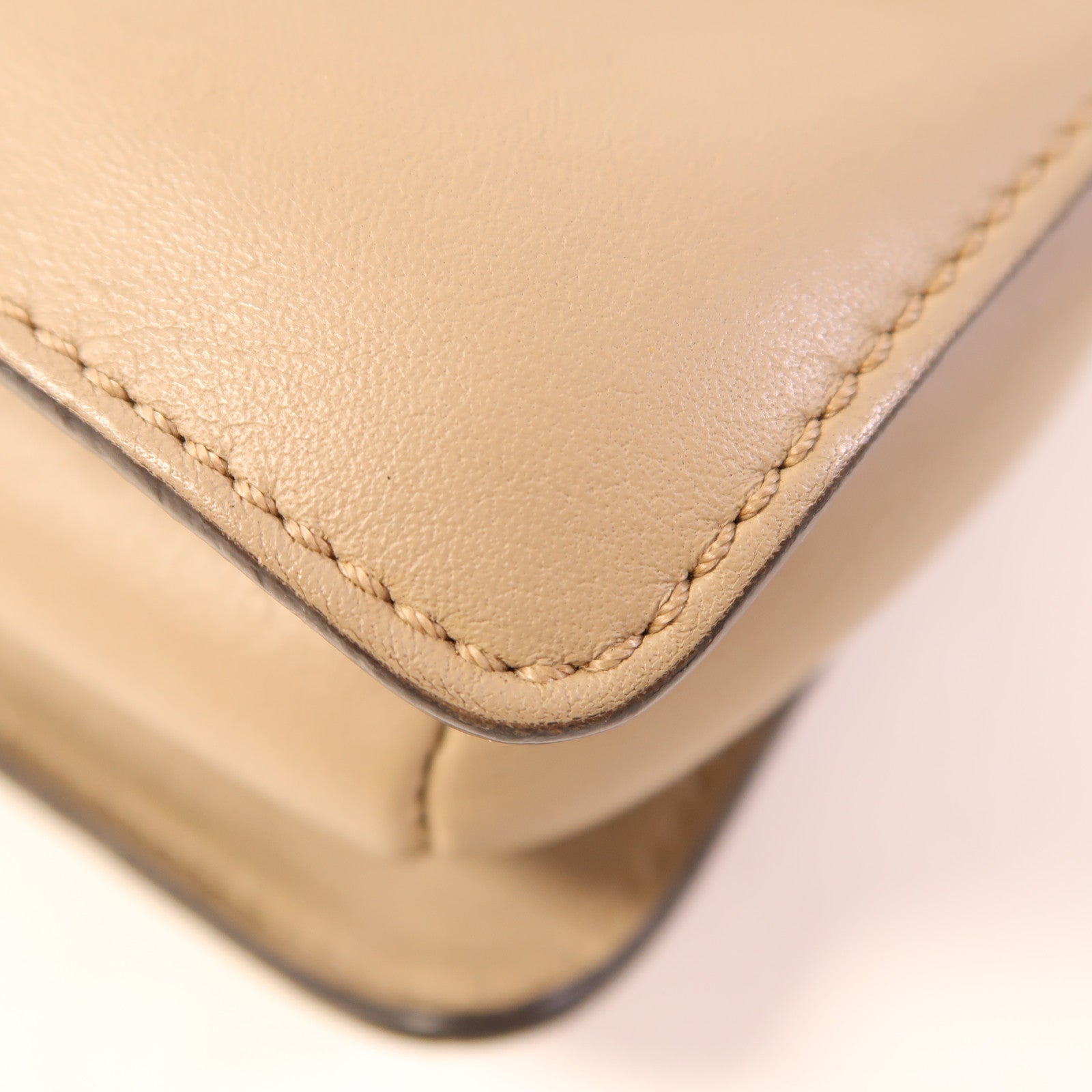 Chloe 牛皮皮革Shoulder Bag金扣肩背袋