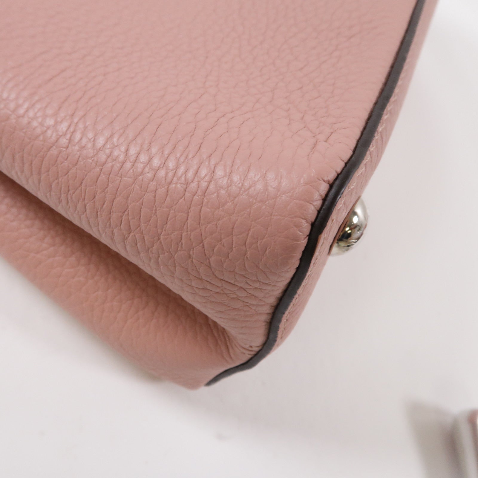 LOUIS VUITTON 【激減優惠】牛皮皮革Capucines MM銀扣手挽肩背兩用袋粉紅色