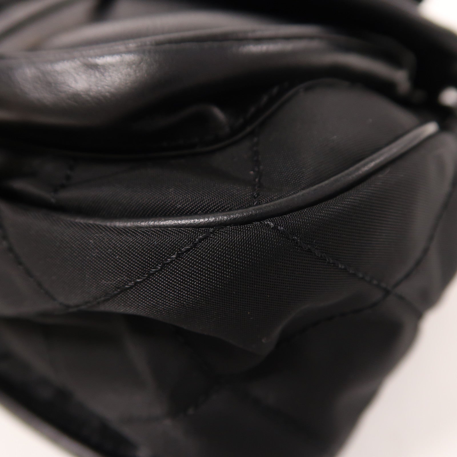 PRADA 尼龍/皮革Shoulder Bag金扣肩背袋