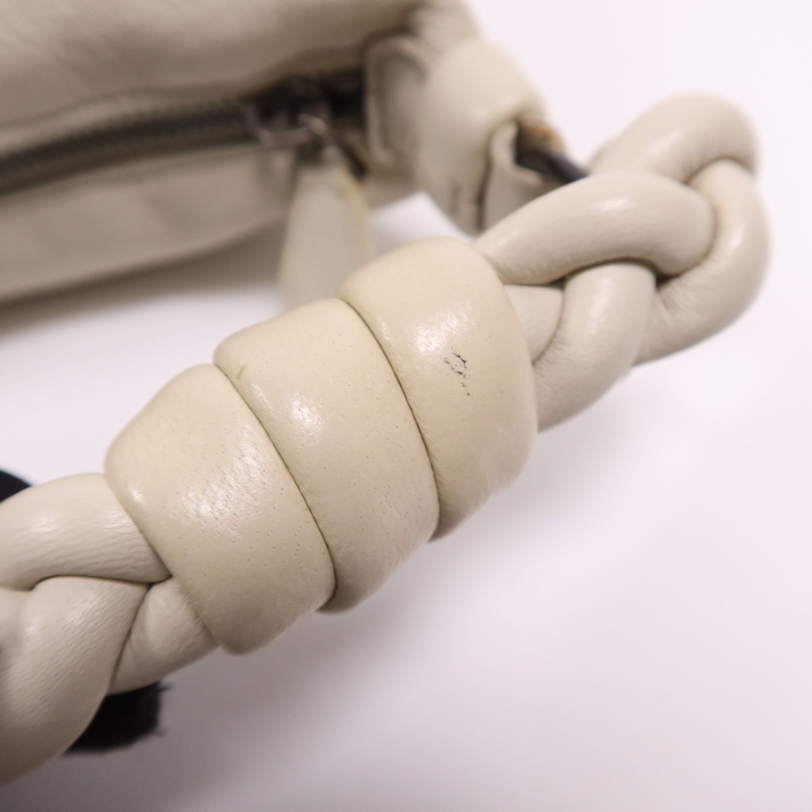 BOTTEGA VENETA 羊皮皮革Shoulder Bag肩背袋