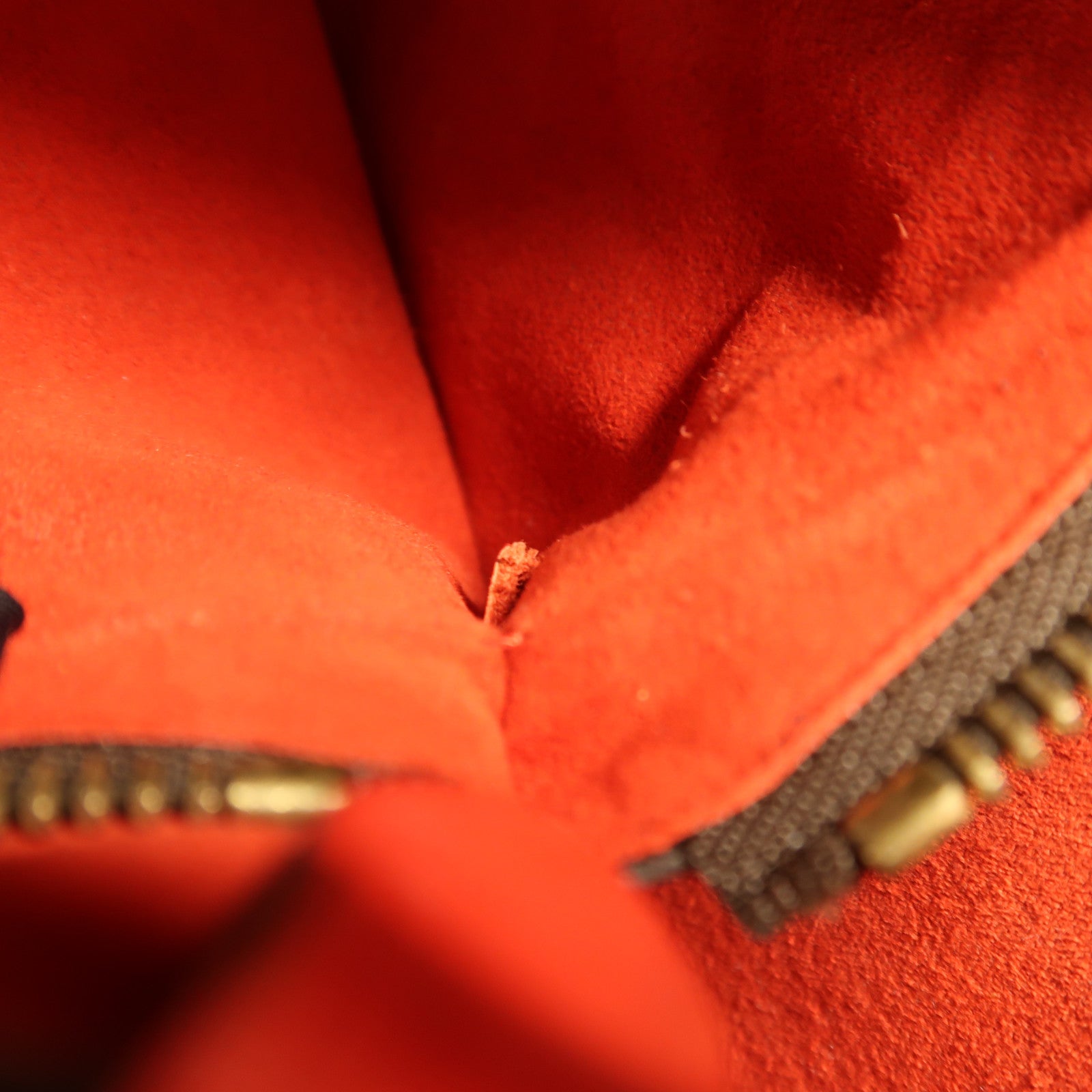 LOUIS VUITTON Monogram Neo Noe Bucket Bag金扣肩背袋Coquelicot