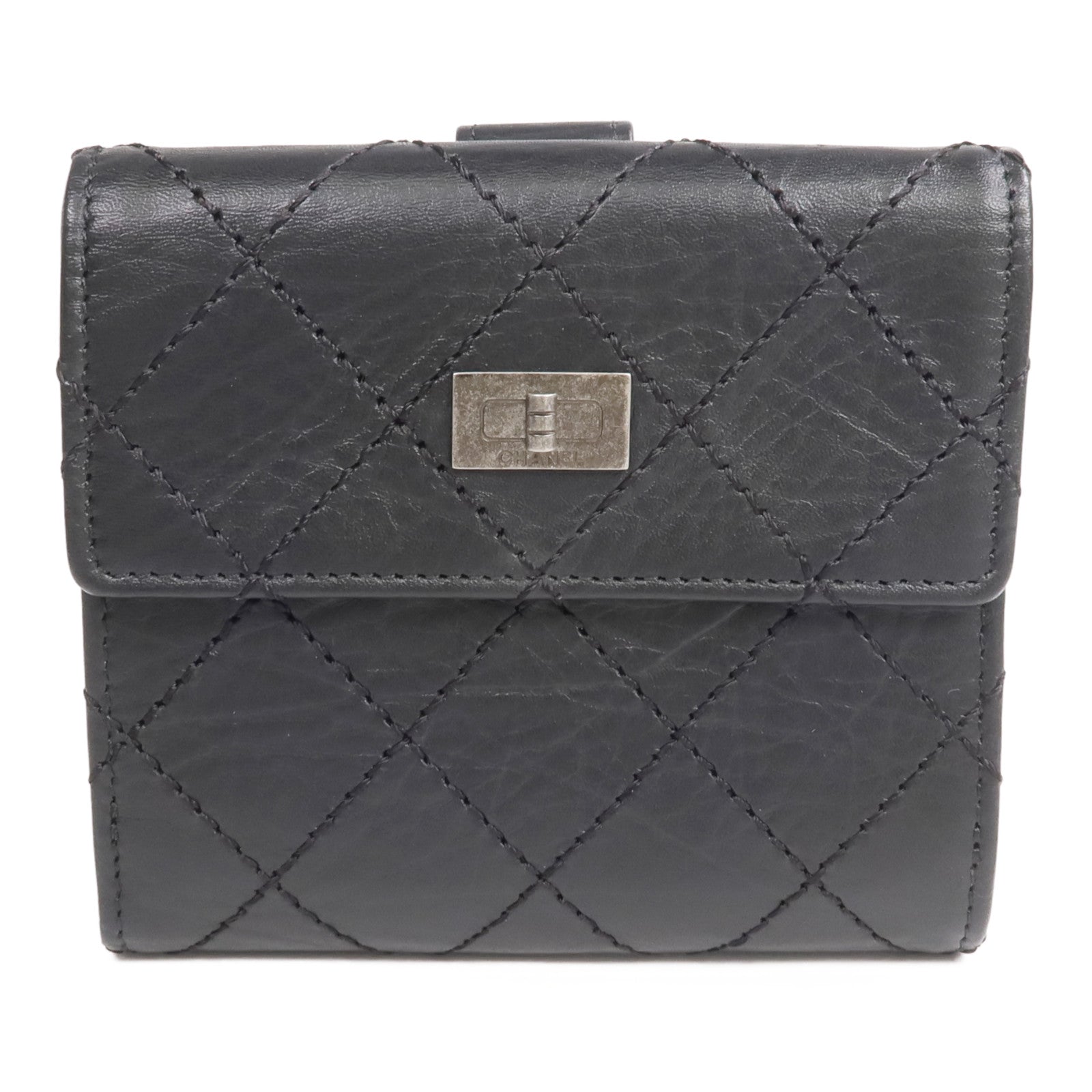 CHANEL 【激減優惠】牛皮皮革2.55 W Snap Wallet銀扣錢包