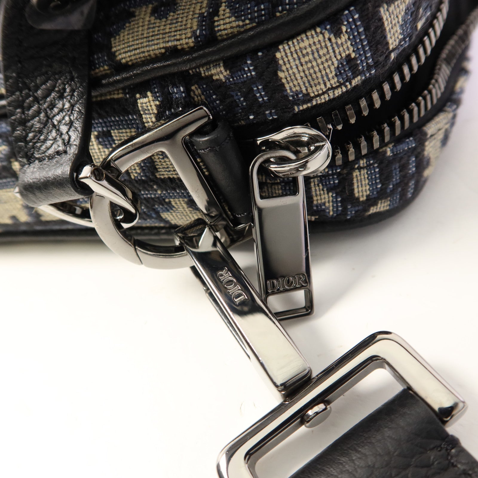 Dior 帆布Shoulder Bag銀扣肩背袋