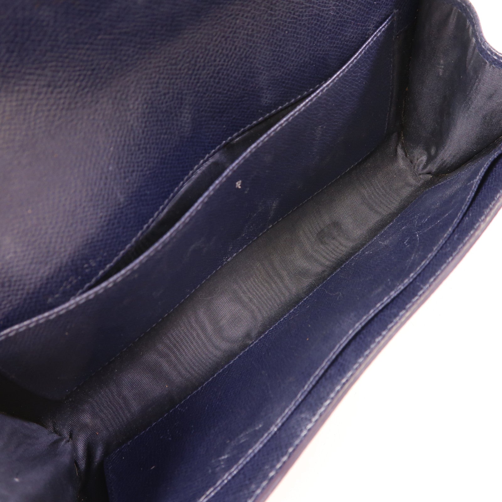 Salvatore Ferragamo 牛皮皮革Clutch Bag金扣鏈帶肩背袋