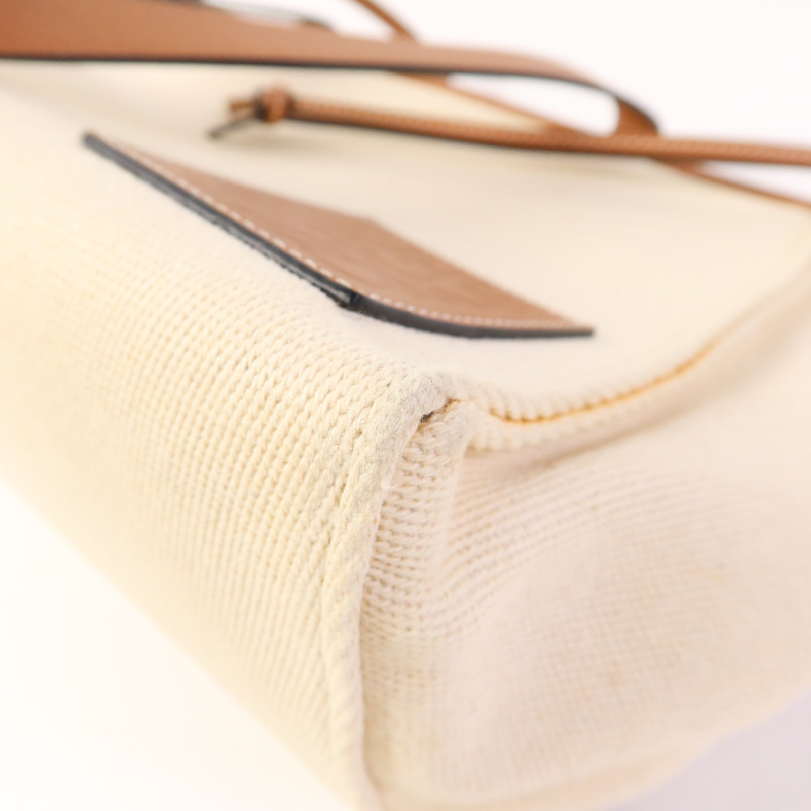 LOEWE 帆布Small Cushion Tote Bag手挽袋