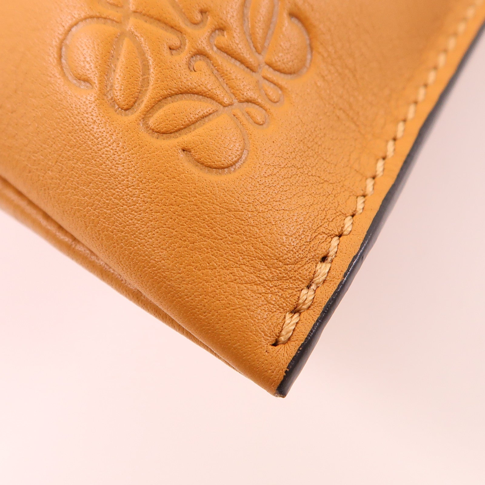 LOEWE 牛皮皮革Flamenco Pocket肩背袋