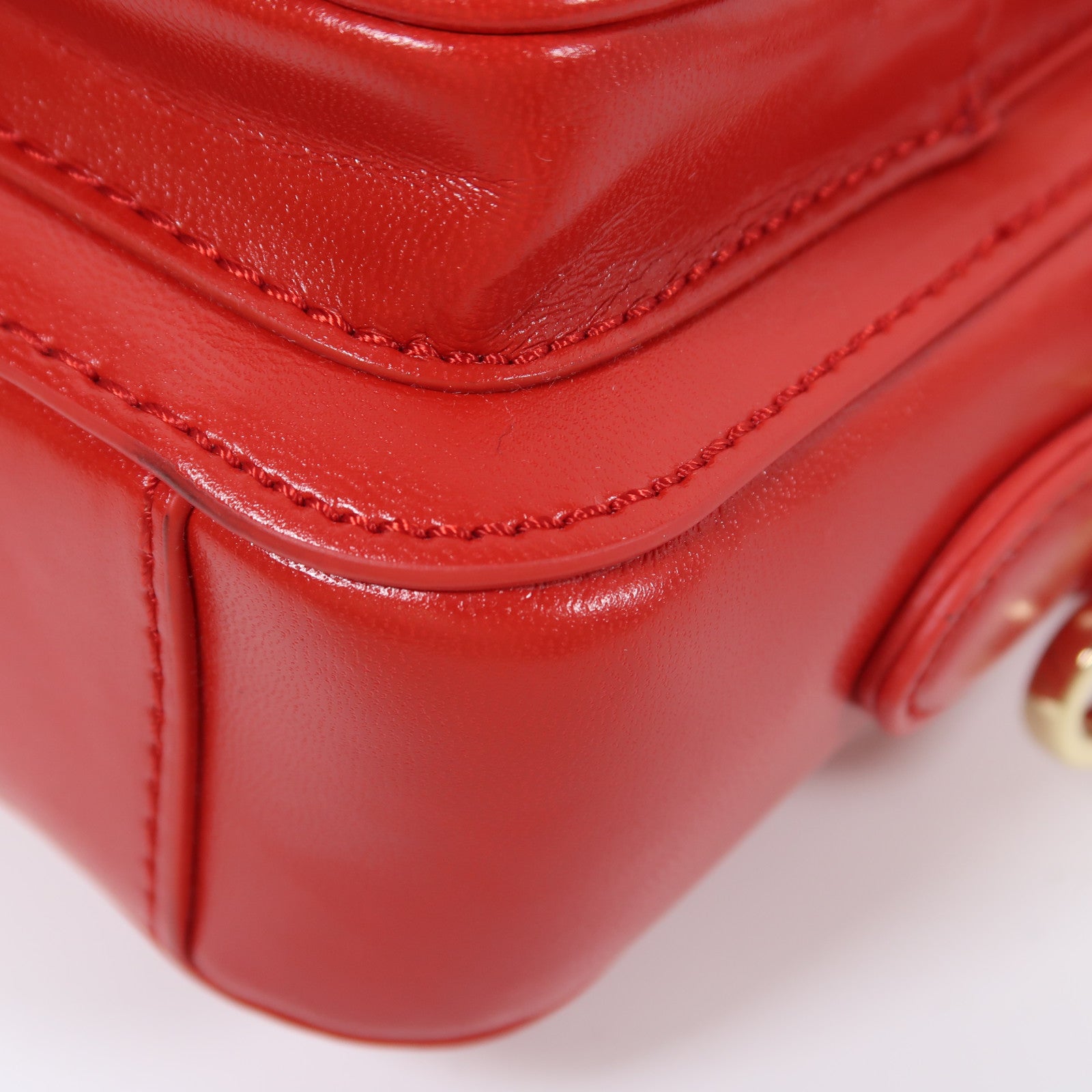 MOSCHINO 【激減優惠】菱格塗層帆布Shoudler Bag金扣肩背袋紅色