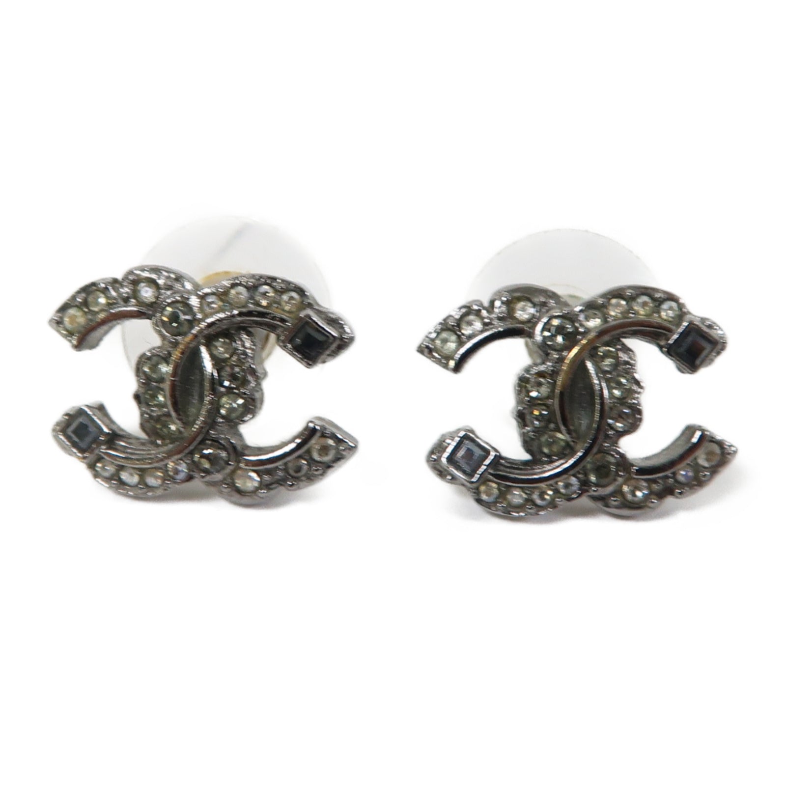 CHANEL 金屬CC Logo Earrings耳環銀色– Brand Off Hong Kong