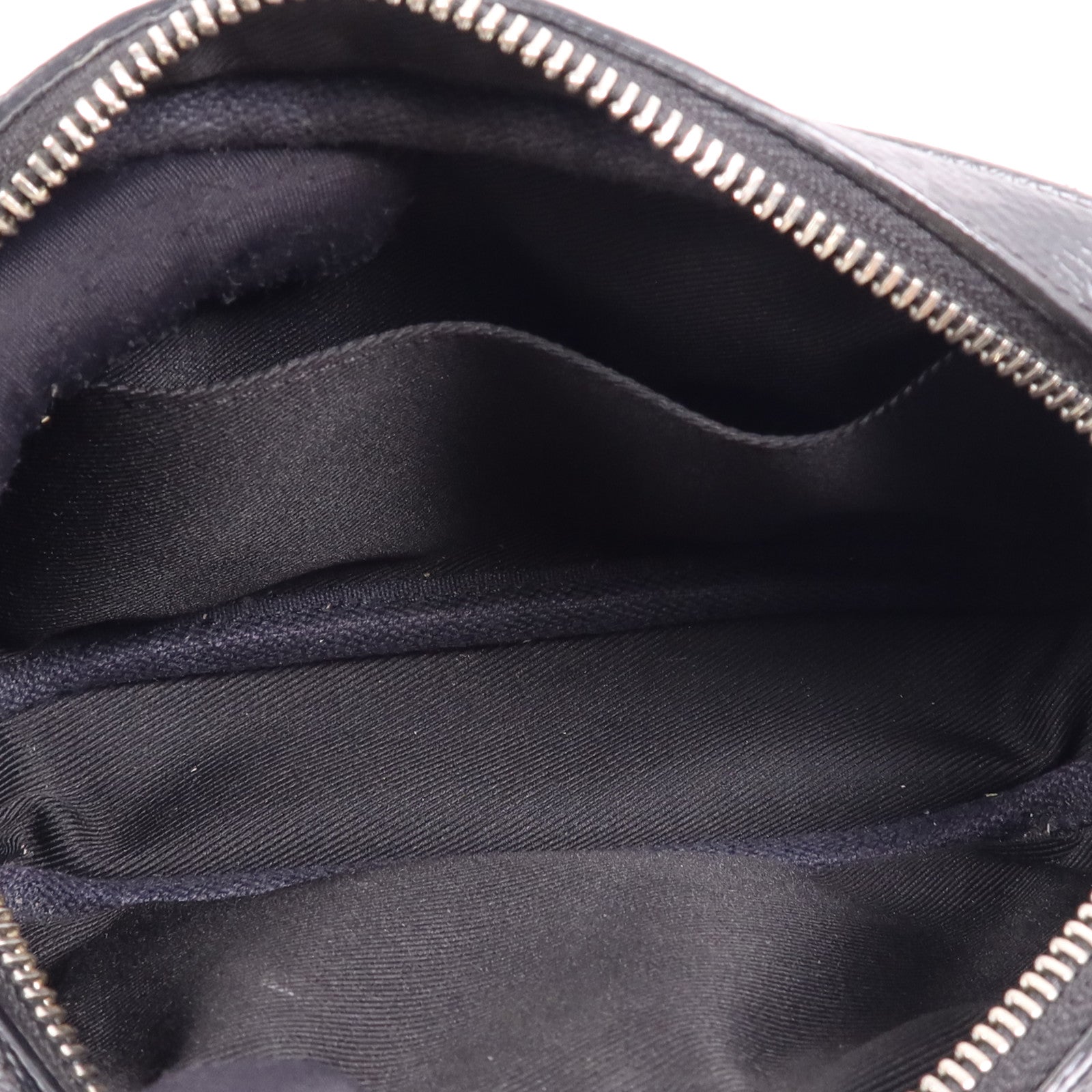 LOUIS VUITTON Taigalama Outdoor Pochette腰包/肩背袋