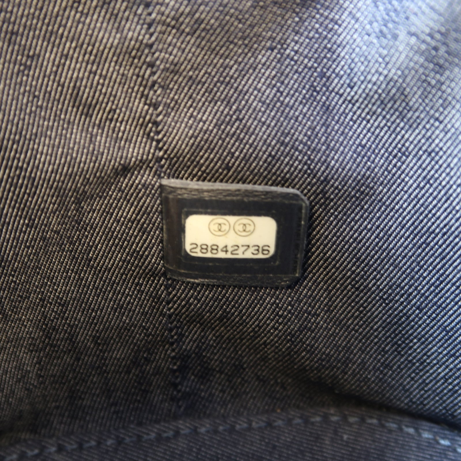 CHANEL 【激減優惠】羊皮皮革Vanity Case銀扣鏈帶手挽肩背兩用袋深藍色