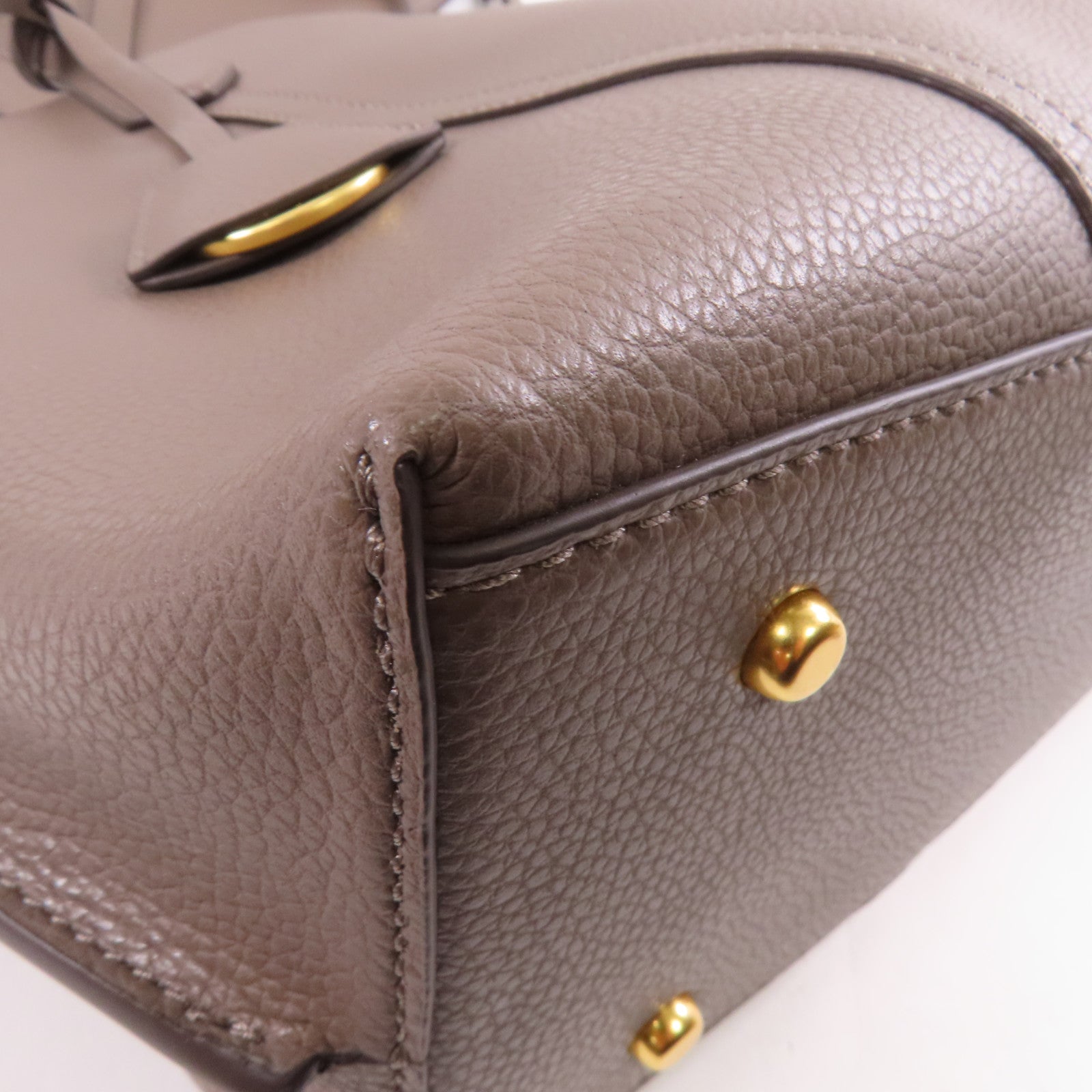 Tory Burch 牛皮皮革Perry Medium金扣手挽袋