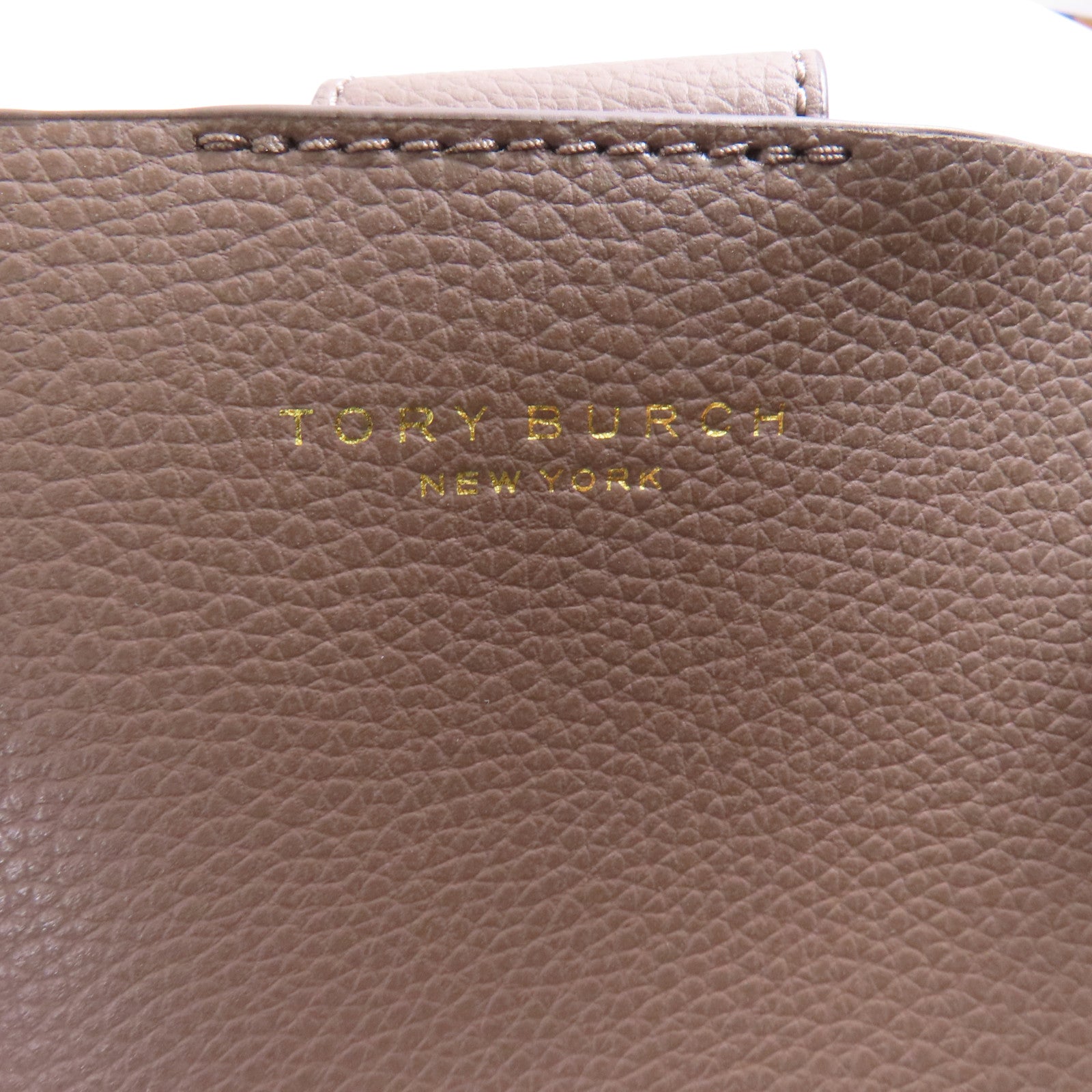 Tory Burch 牛皮皮革Perry Medium金扣手挽袋