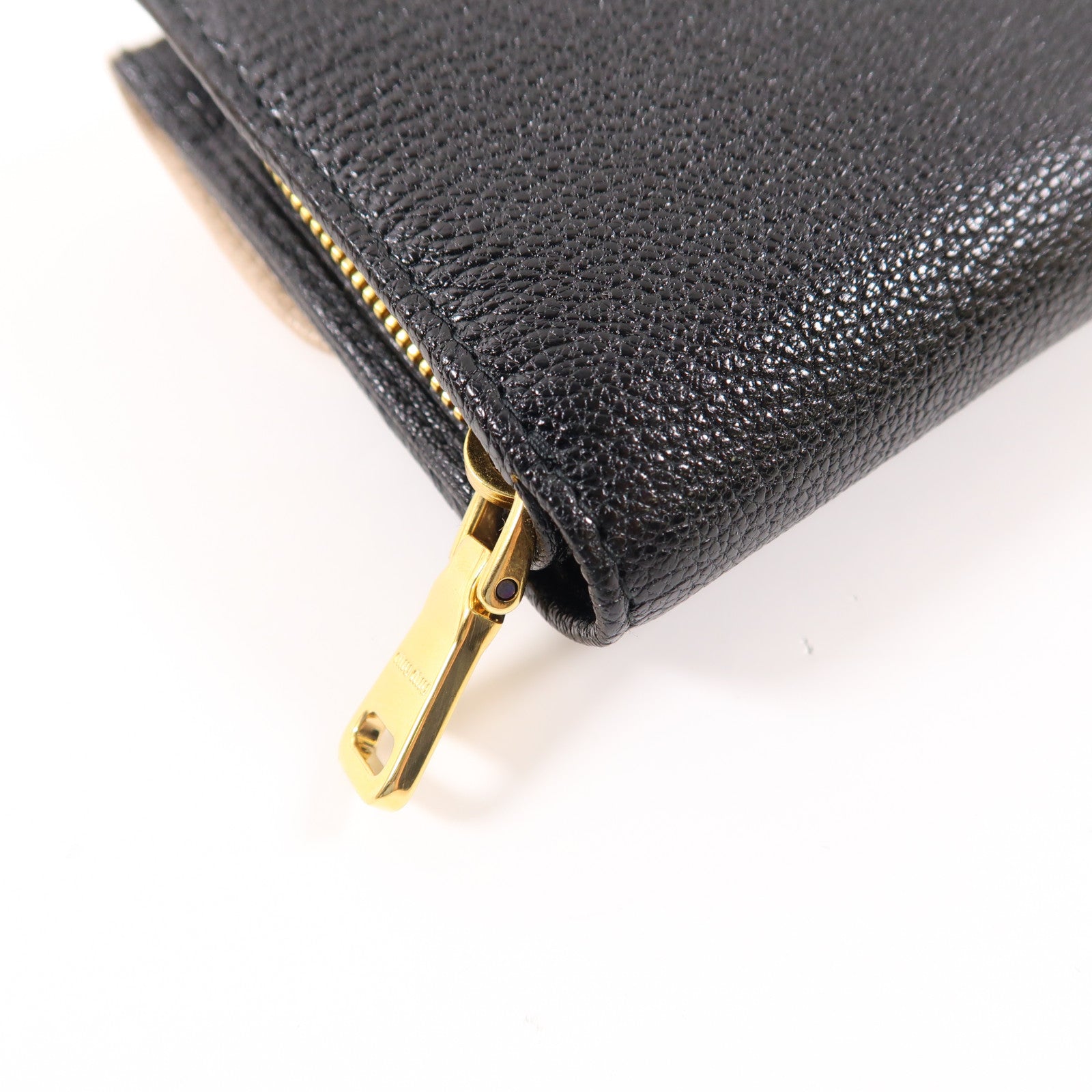 Miu Miu 牛皮皮革Trifold Wallet金扣錢包黑色/淺褐色