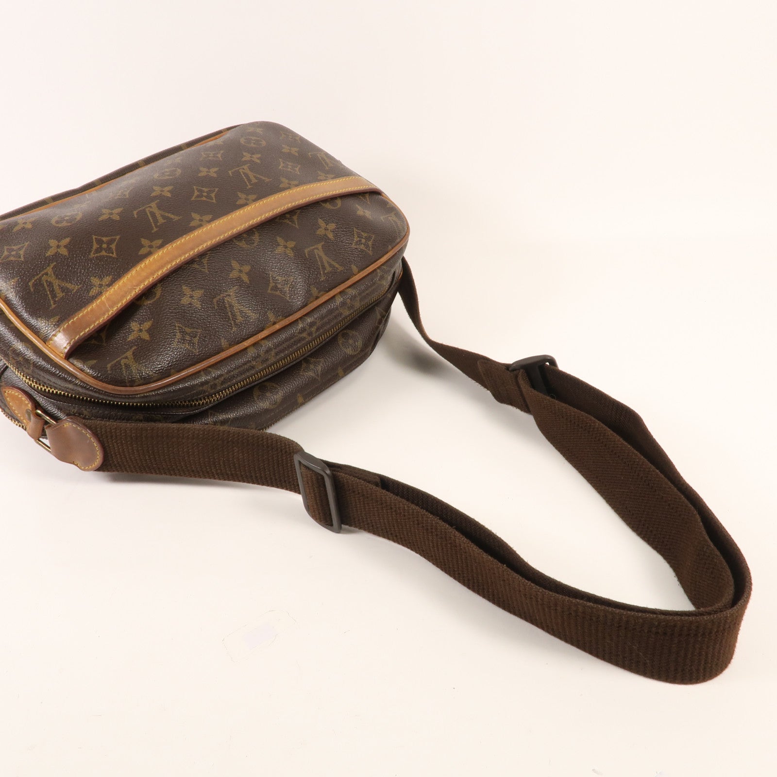 LOUIS VUITTON Monogram Reporter PM金扣肩背袋