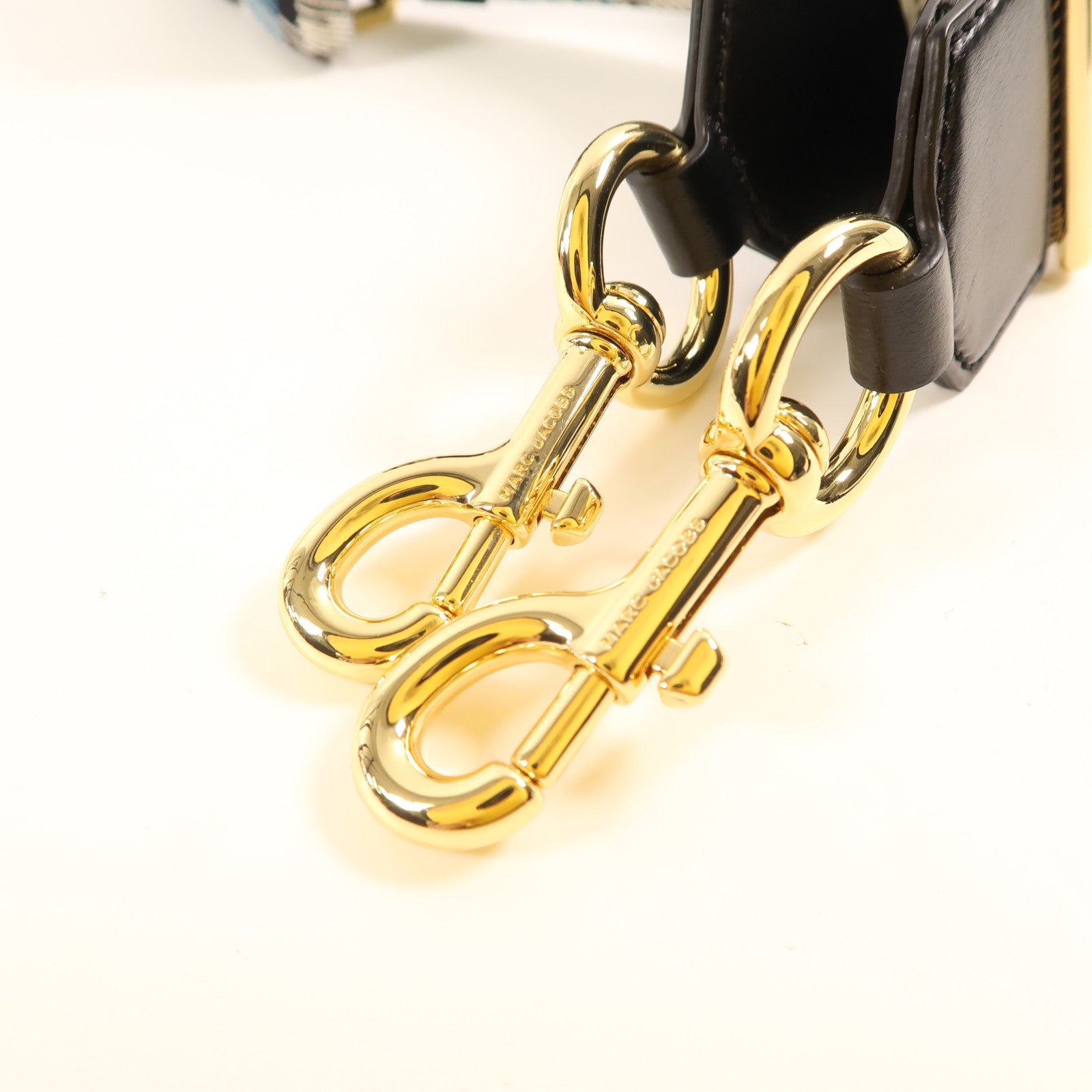 MARC JACOBS 尼龍Shoulder Strap金扣肩帶